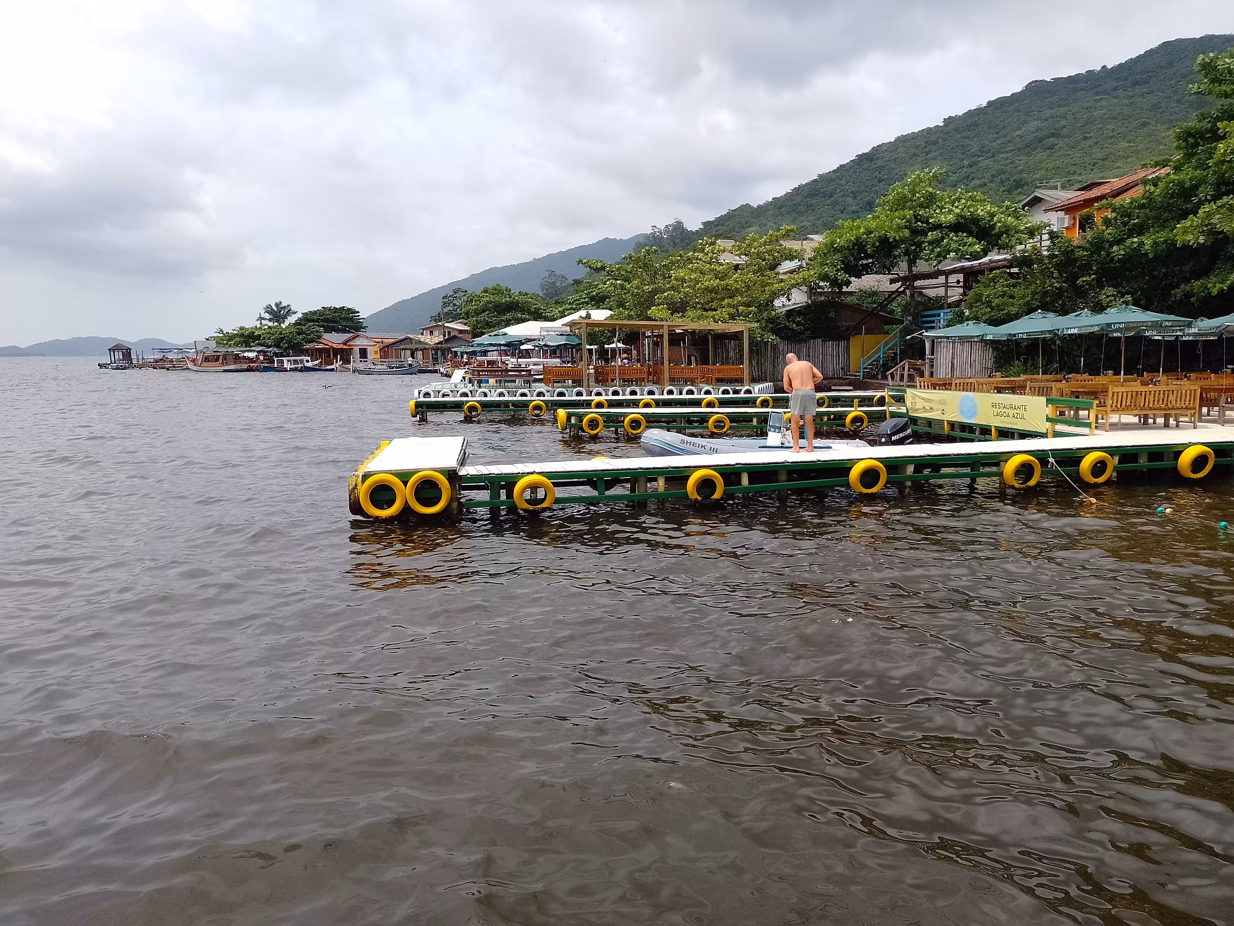 Rodeo posts: Costa da Lagoa Village