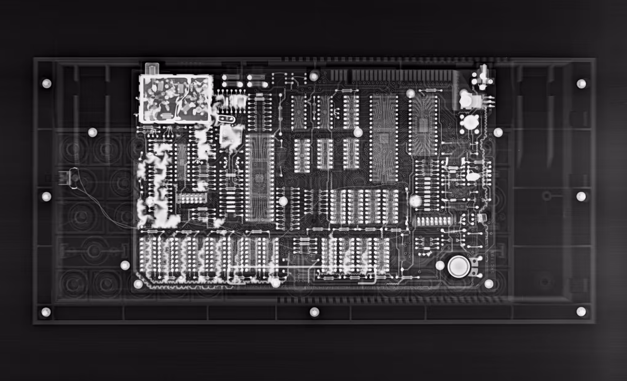 Sinclair ZX Spectrum + (1984) X-ray