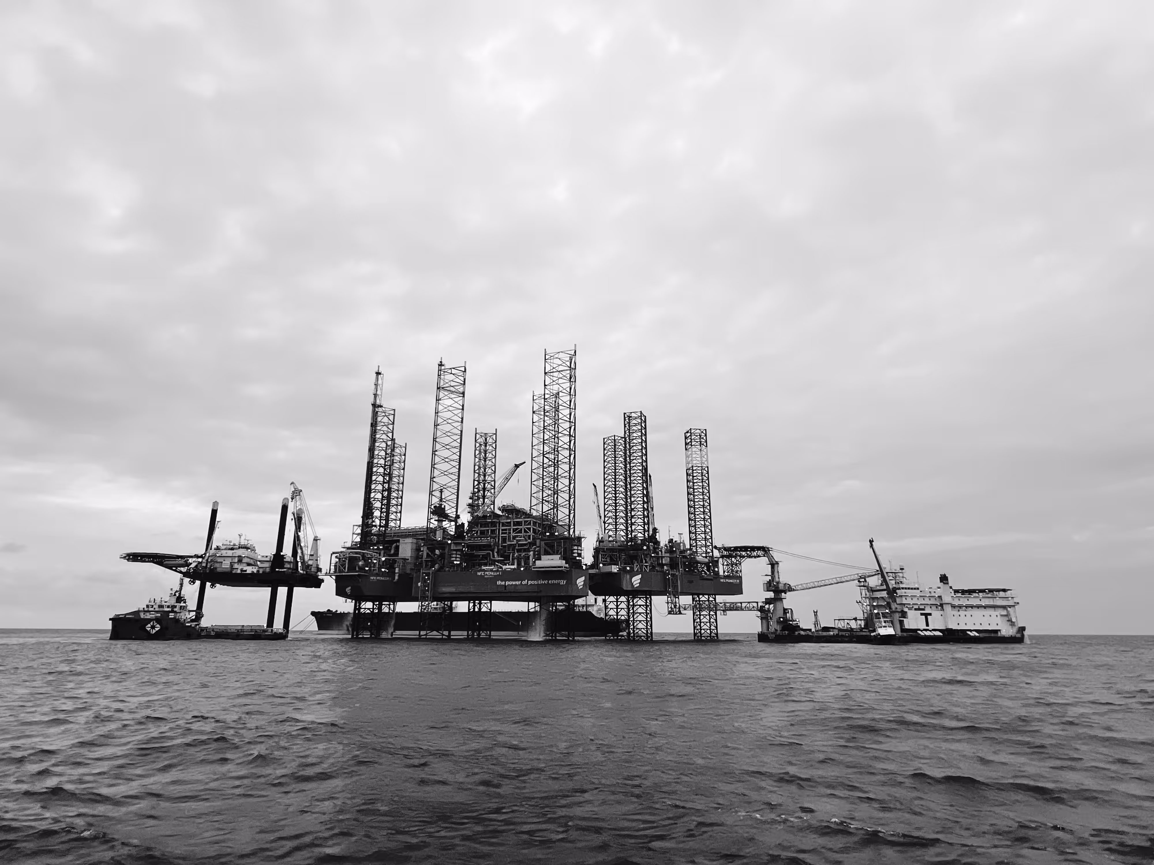 Metaleroz Offshore Seascape Photography 2025: The Beast Arises