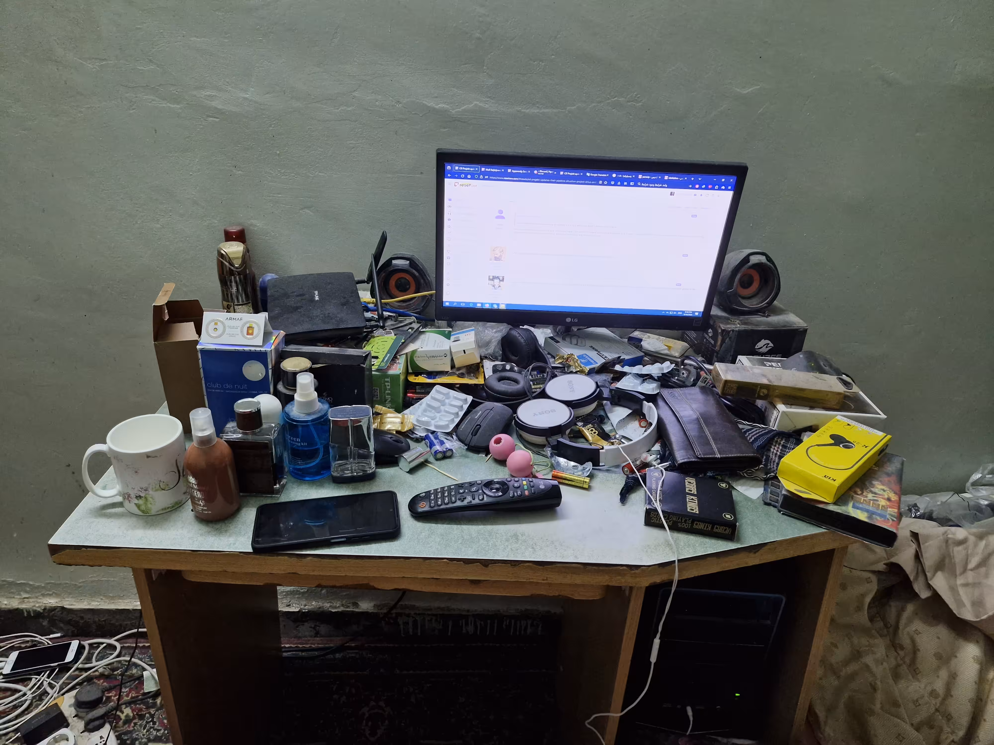 Daily  photography: Messy desk