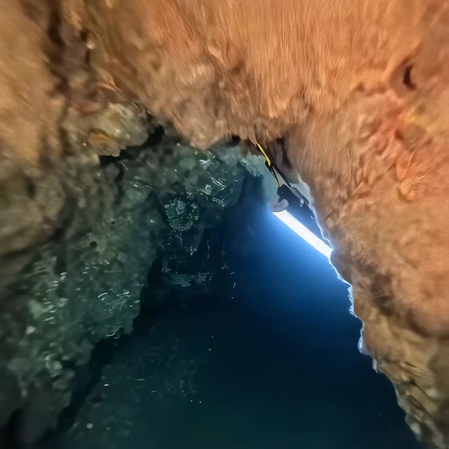 hydro_void_23