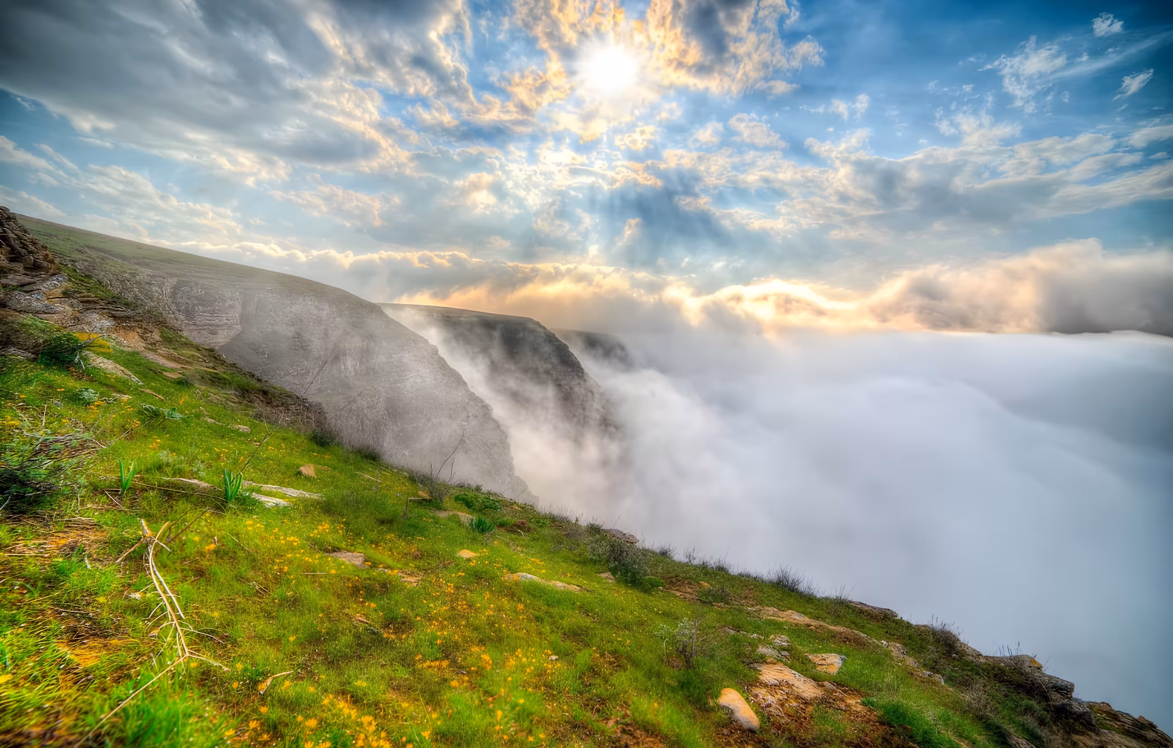 Valley of Mist and Glory