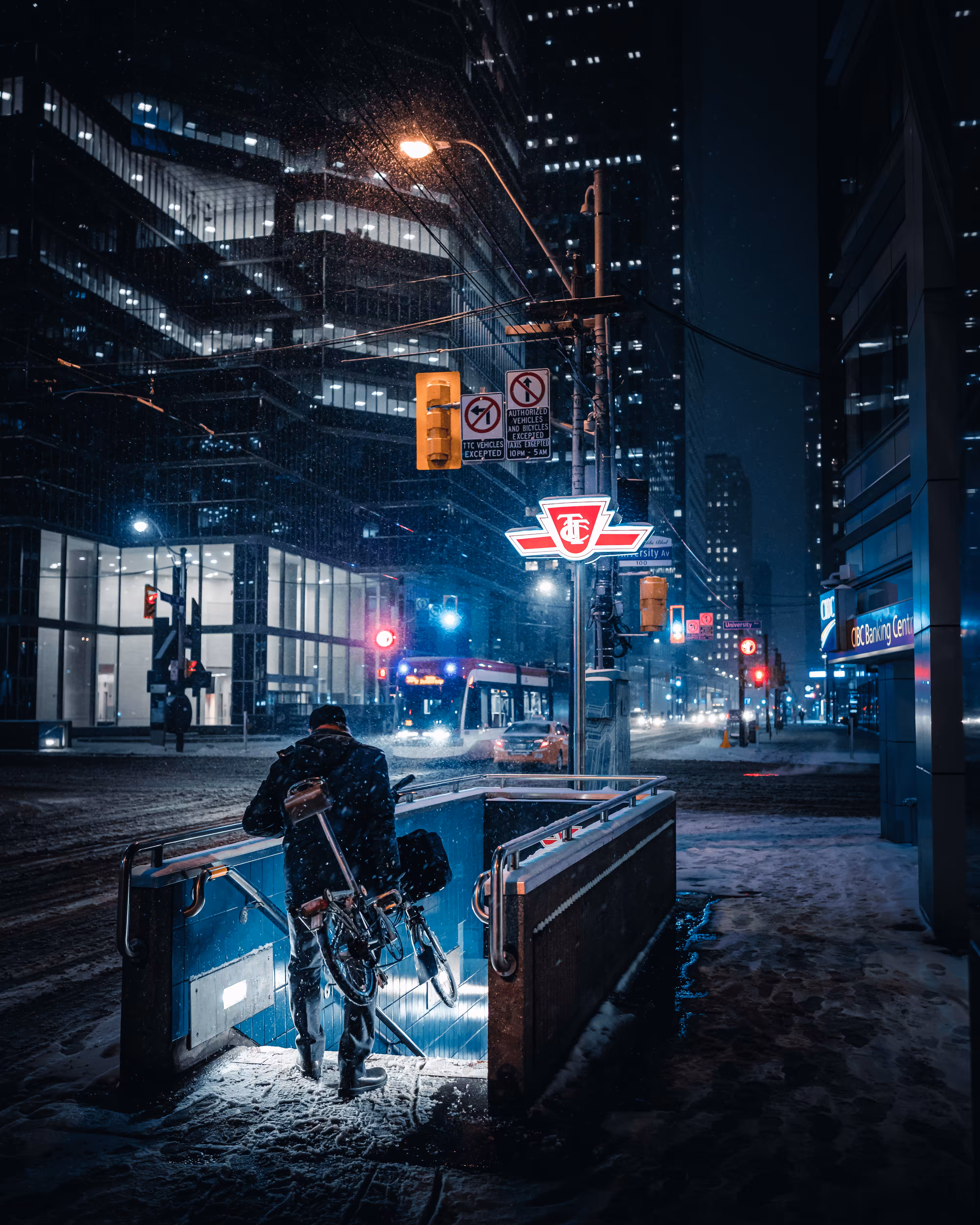Sleepless Streets #009 Frostbite