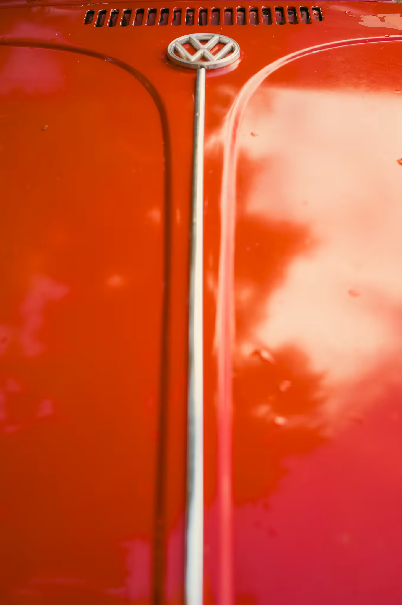 VW - RED