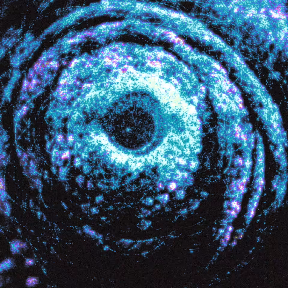 glitchy eye 1