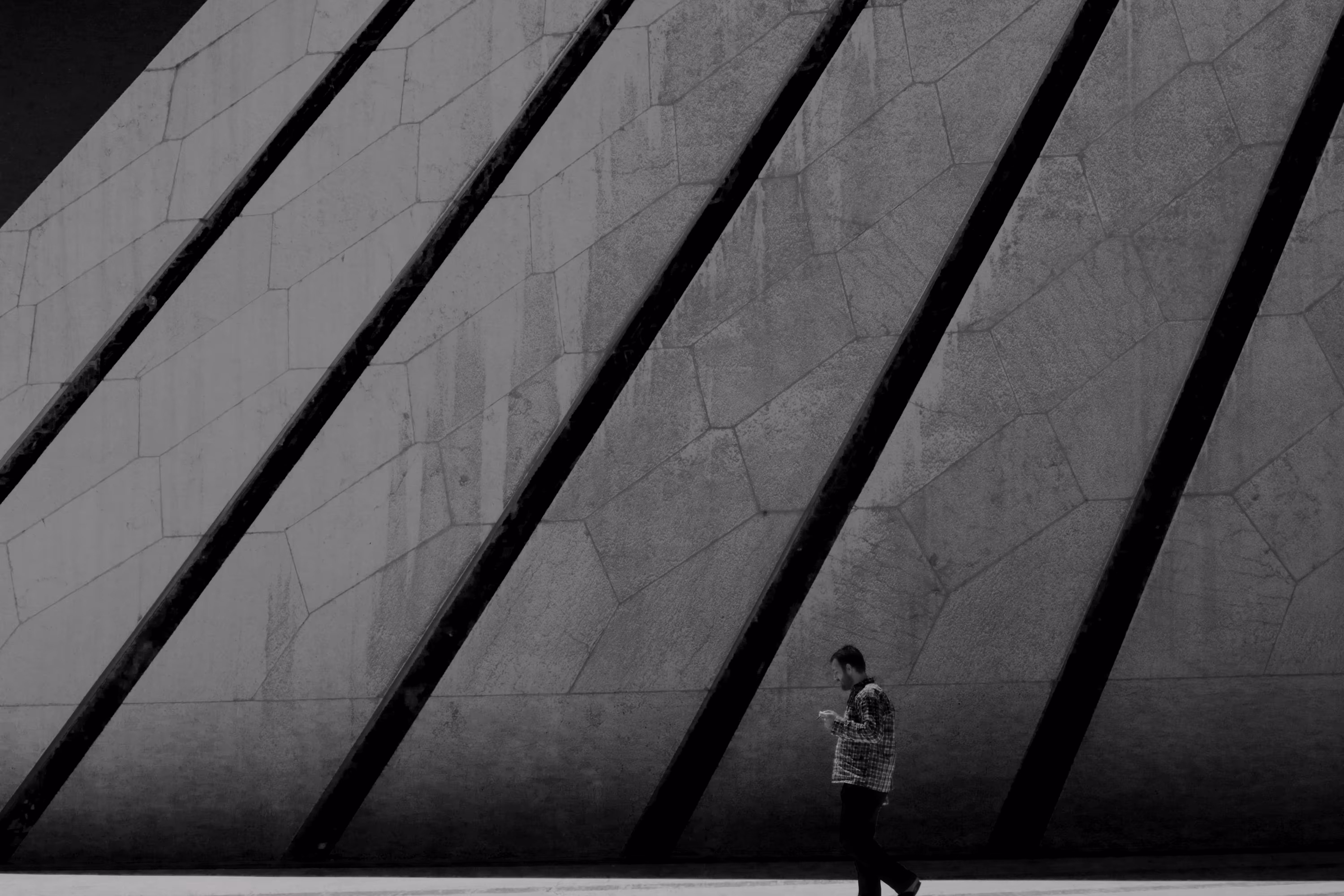 Silent Geometry