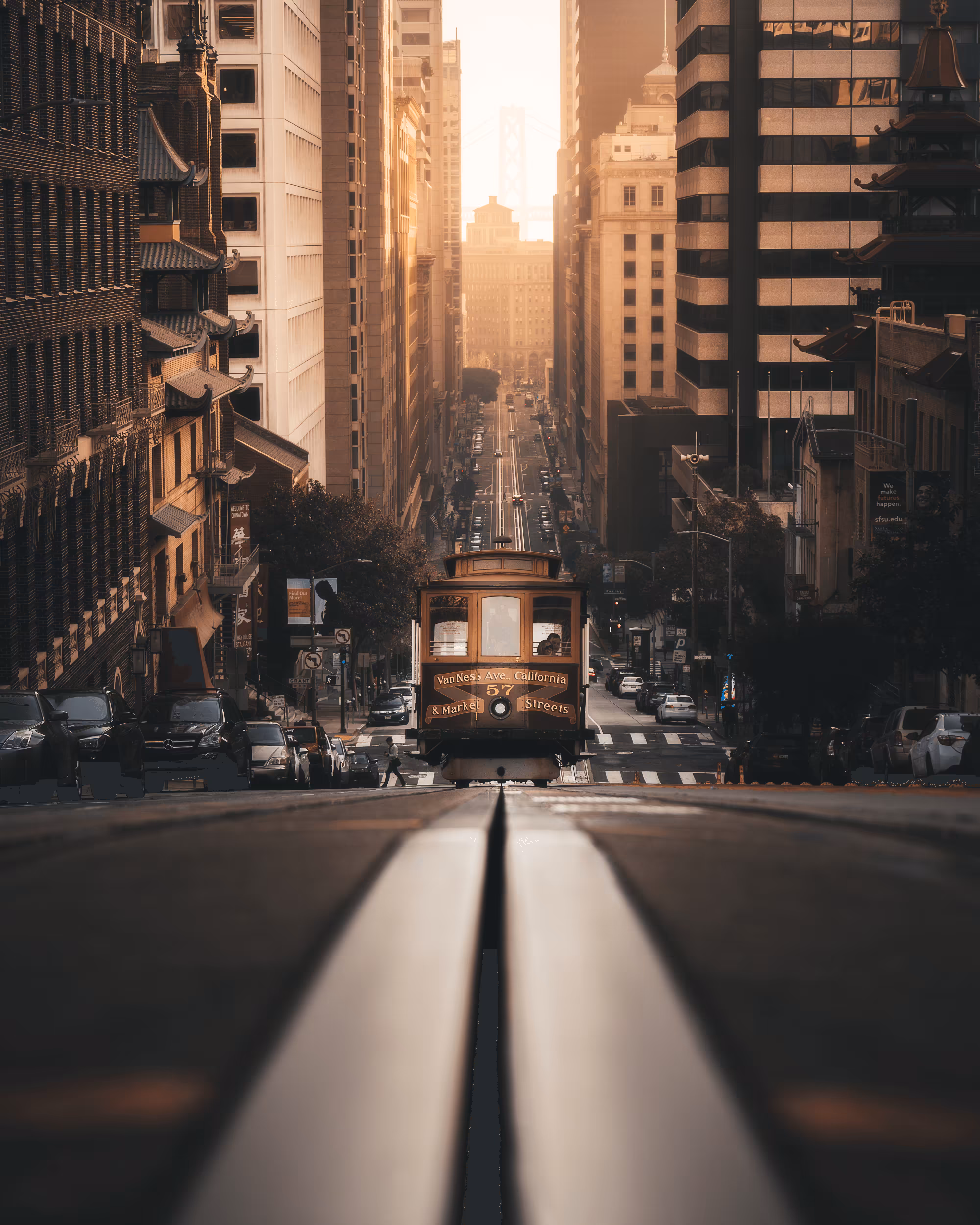 Bay Beginnings #10 // California Street Symmetry