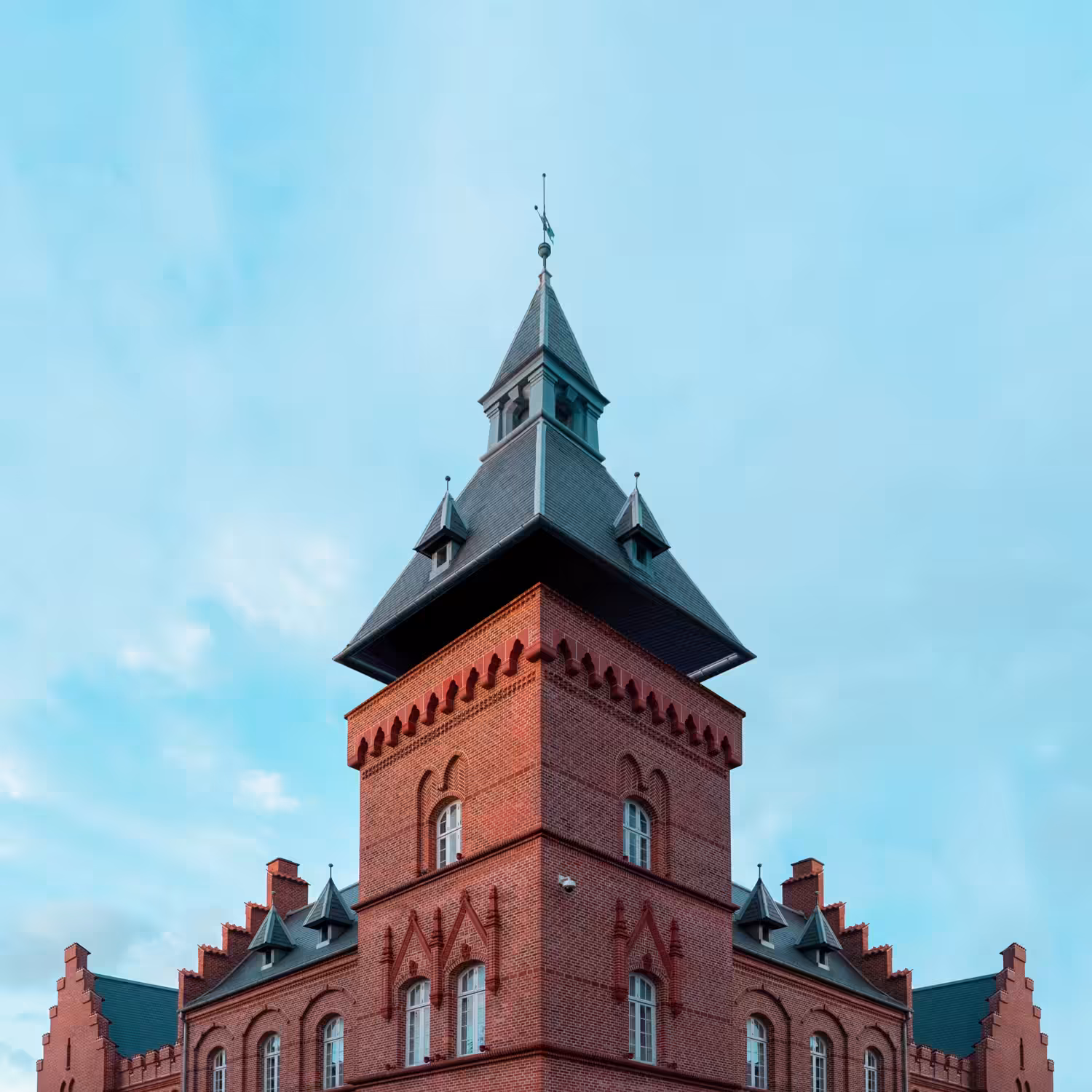 Tower levitation