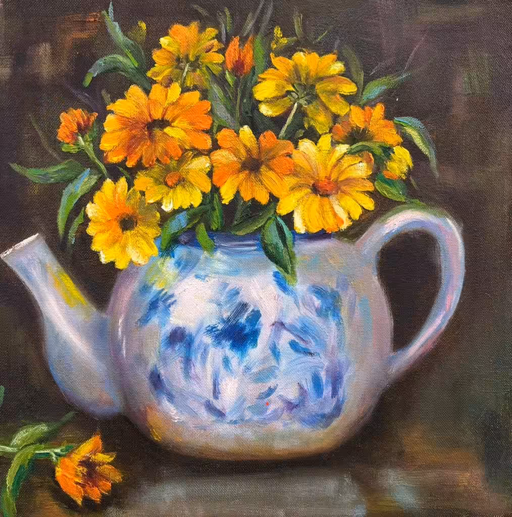 TEAPOT  AND FLOWER