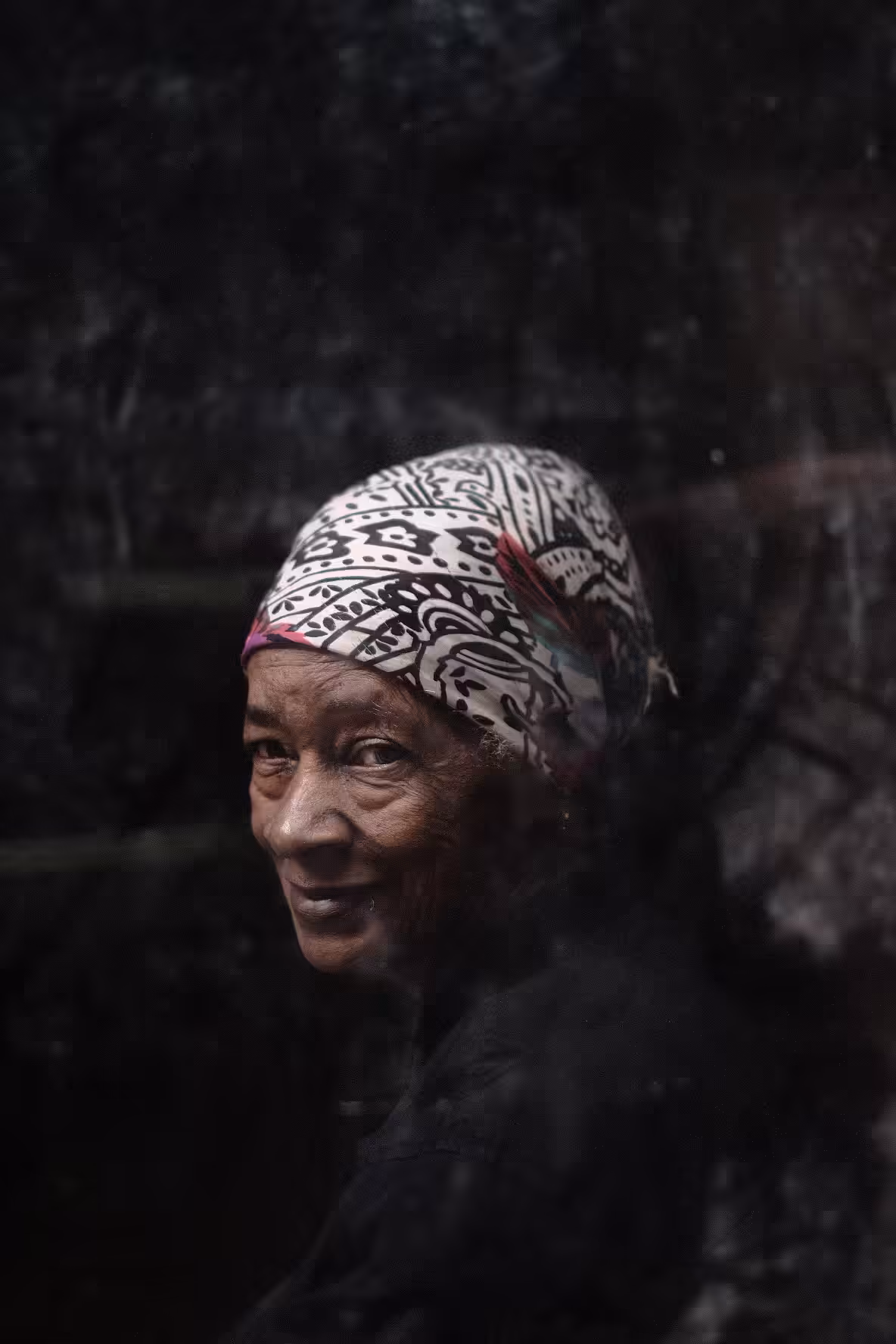 The Young Old Lady of the Pearl 