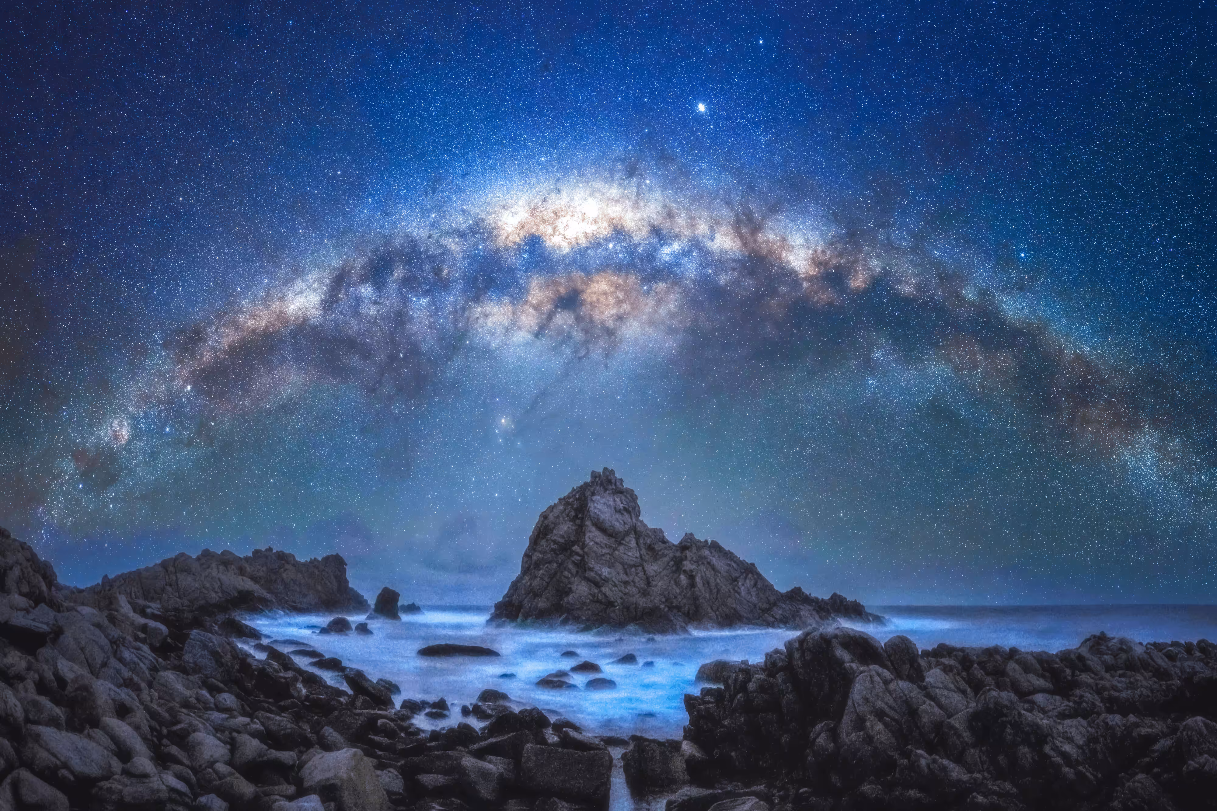 In Sight of Stars: Sugarloaf Rock