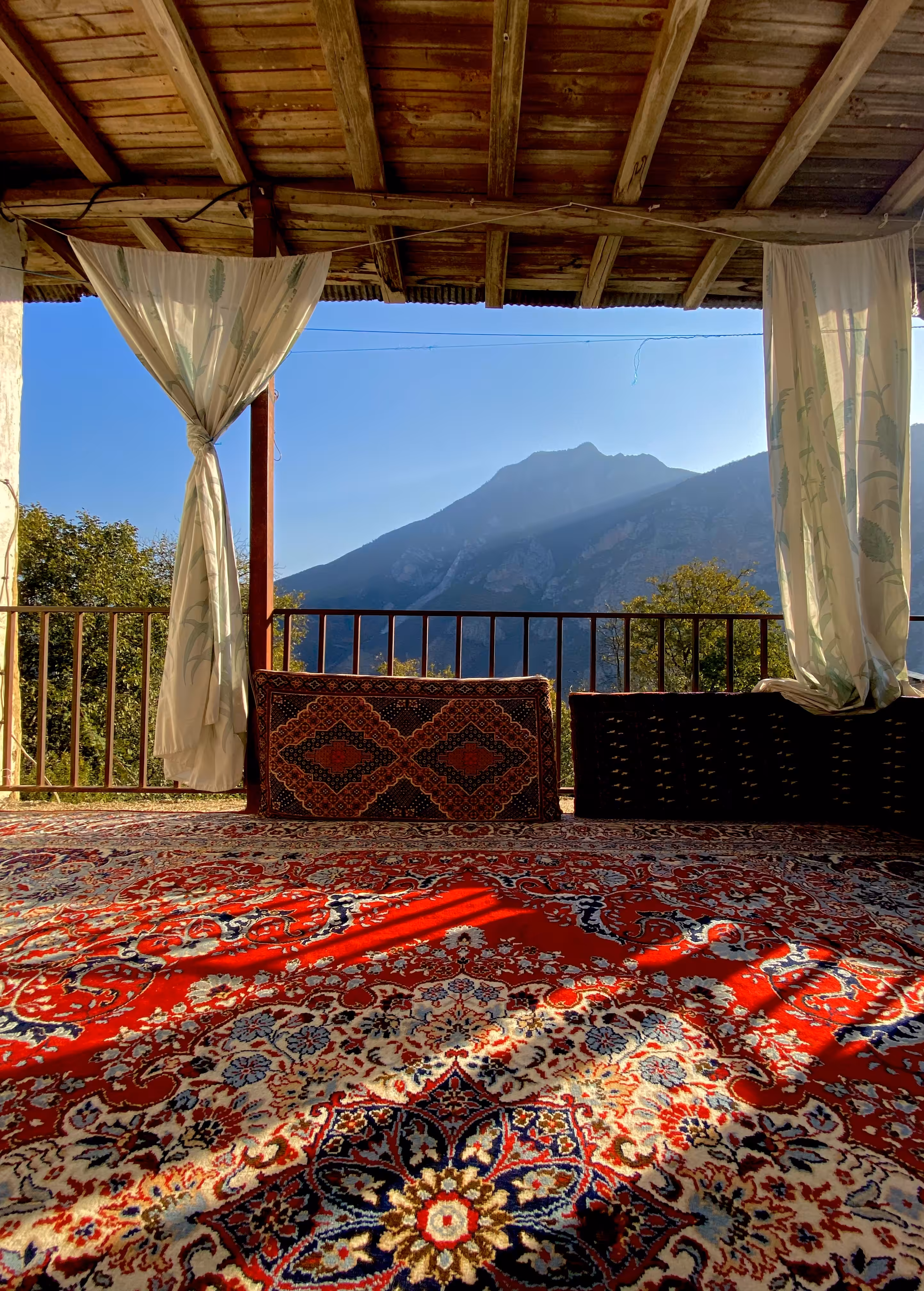 Whispers of Iran: photographs: “Sanctuary of Silence”