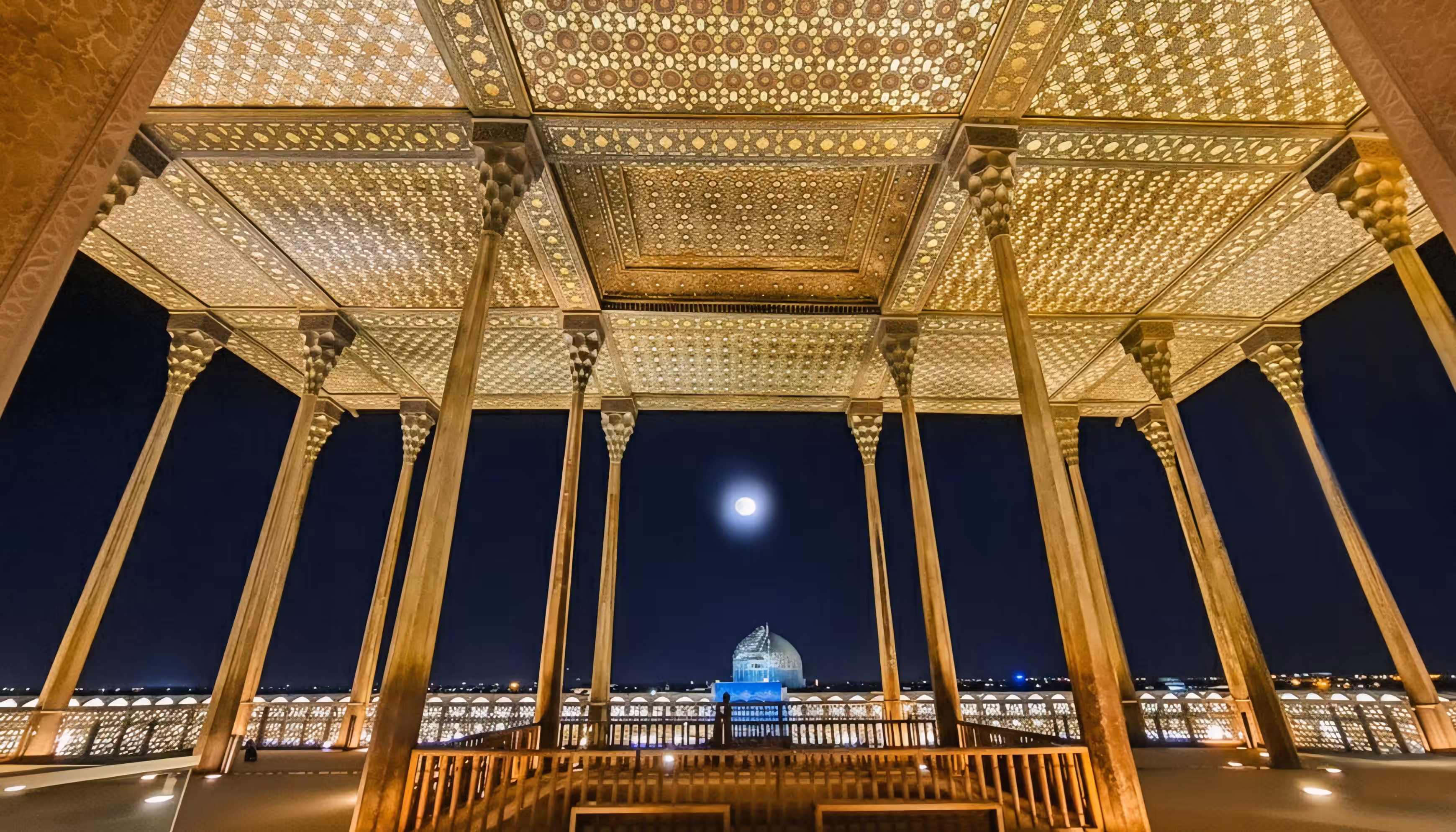 Moonlight majesty