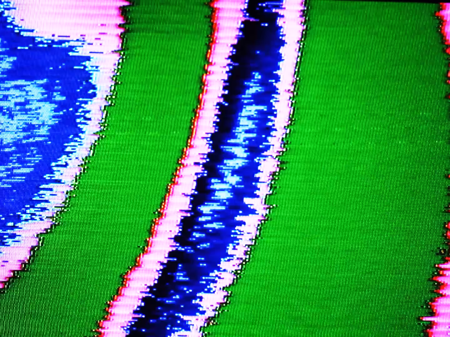 Glitchy Xperimentz: Xperiment 4