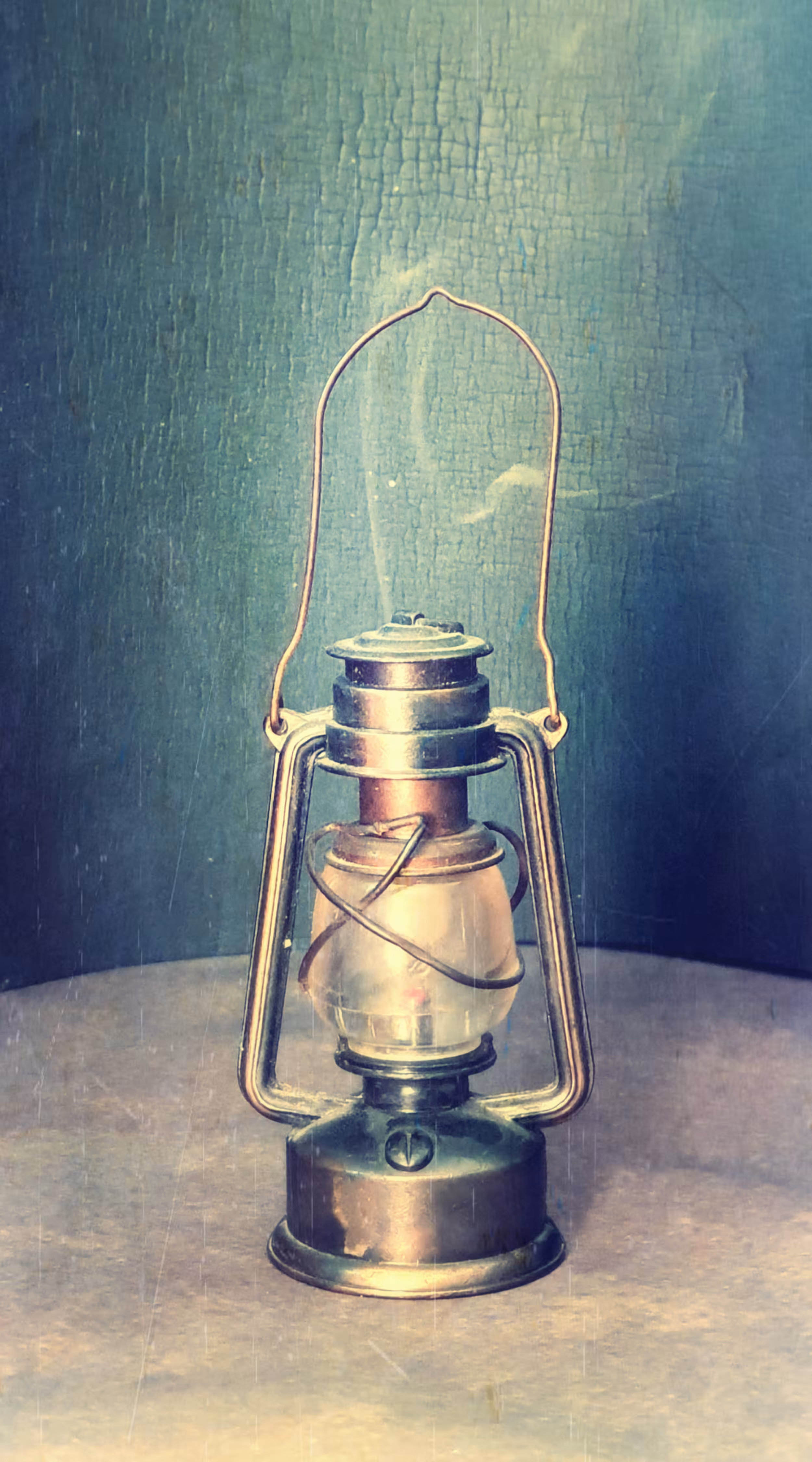 The Snuffed Out Lantern