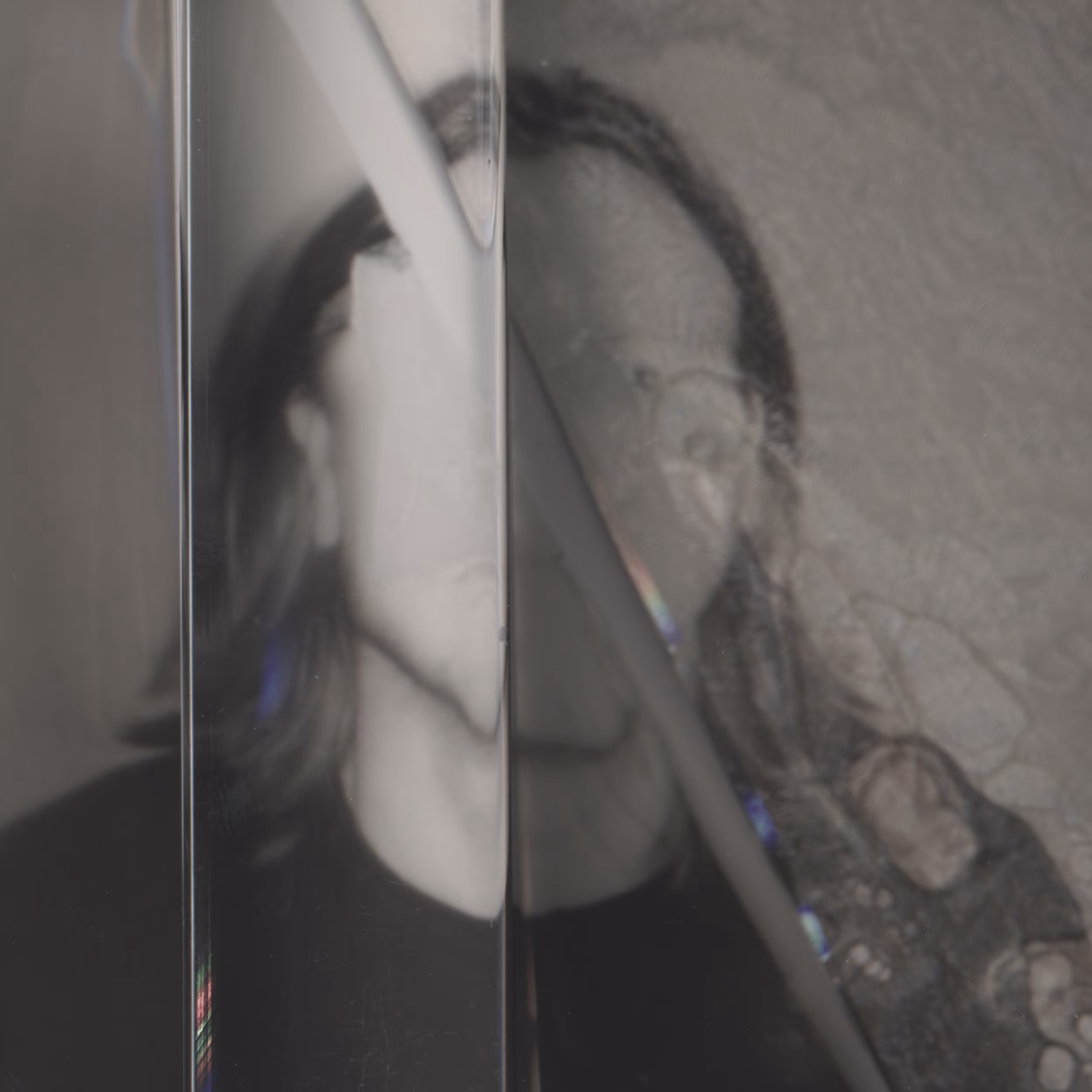 Pocket kiss (Privacy Portraits) 