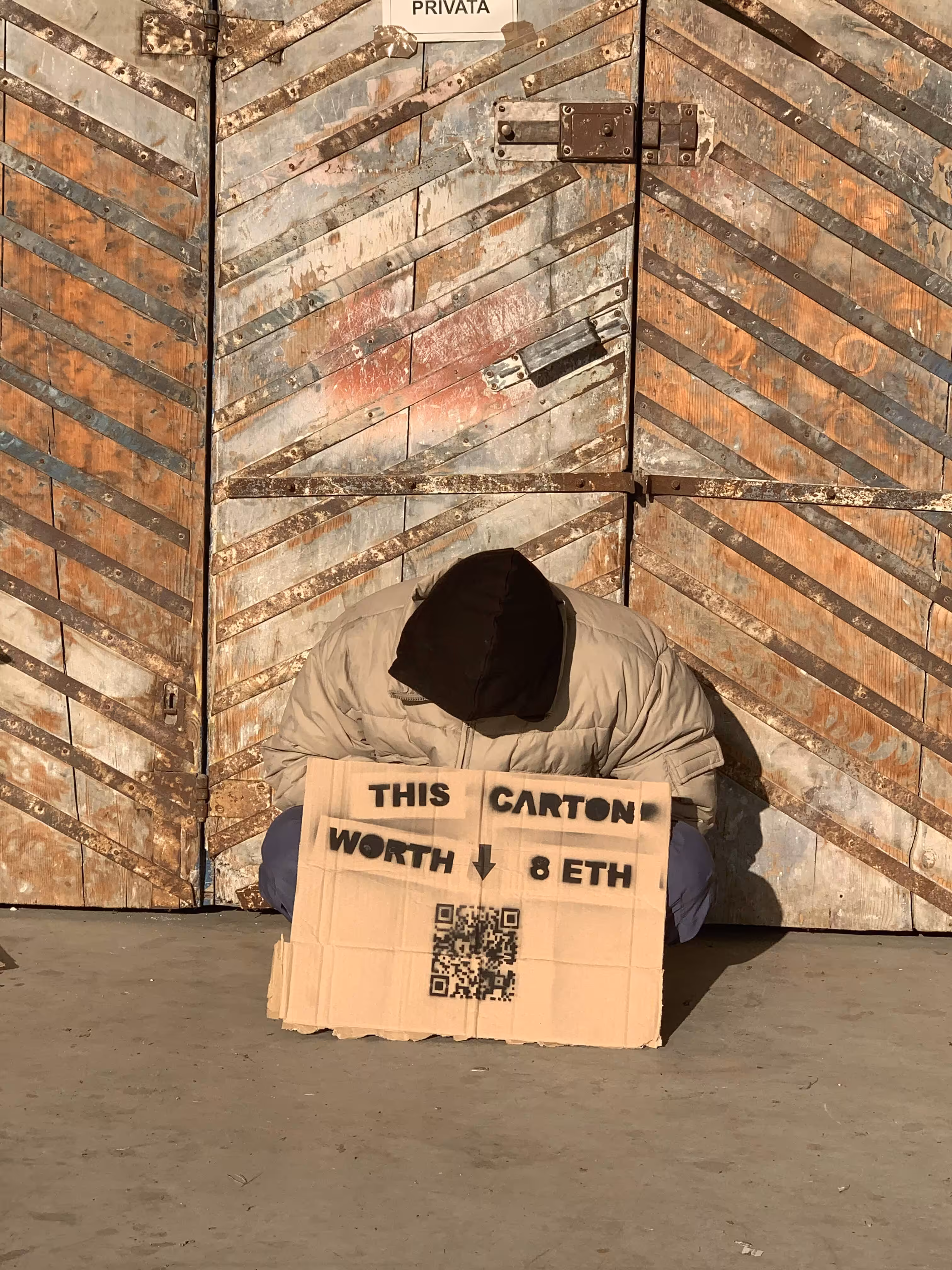 THIS CARTON WORTH 8 ETH (for now)