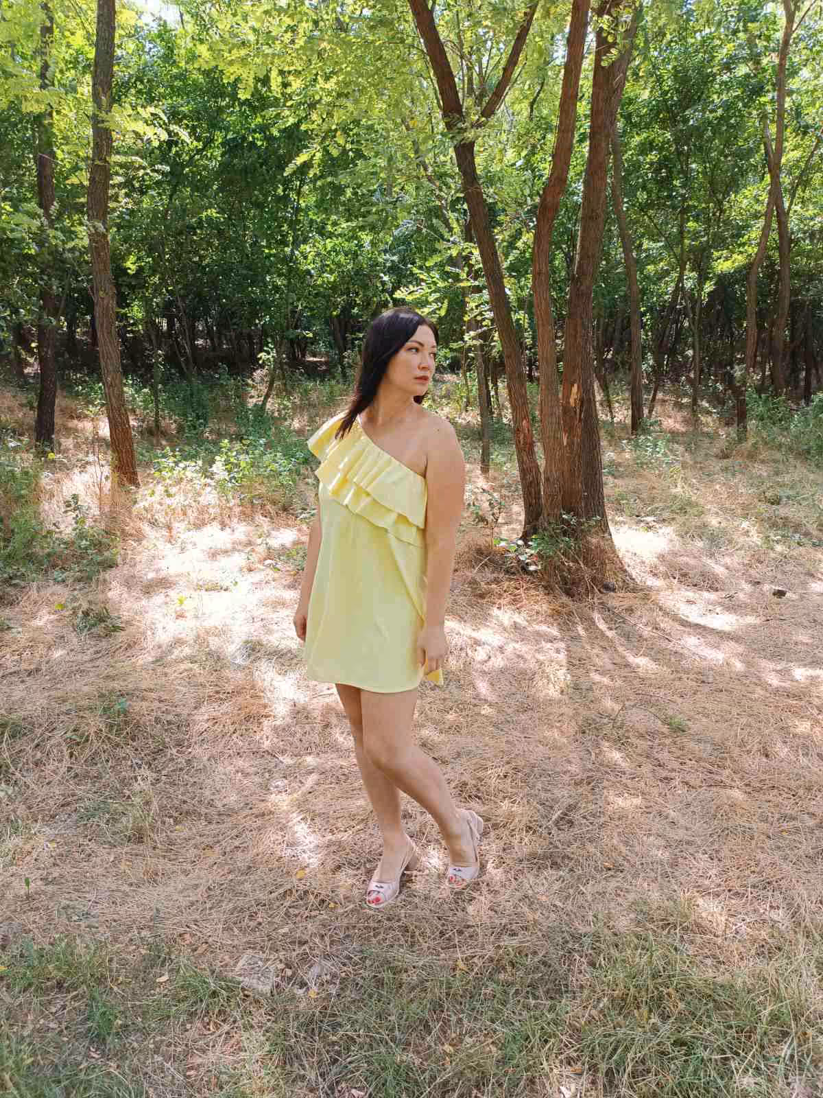 Me): Girl in the forest)