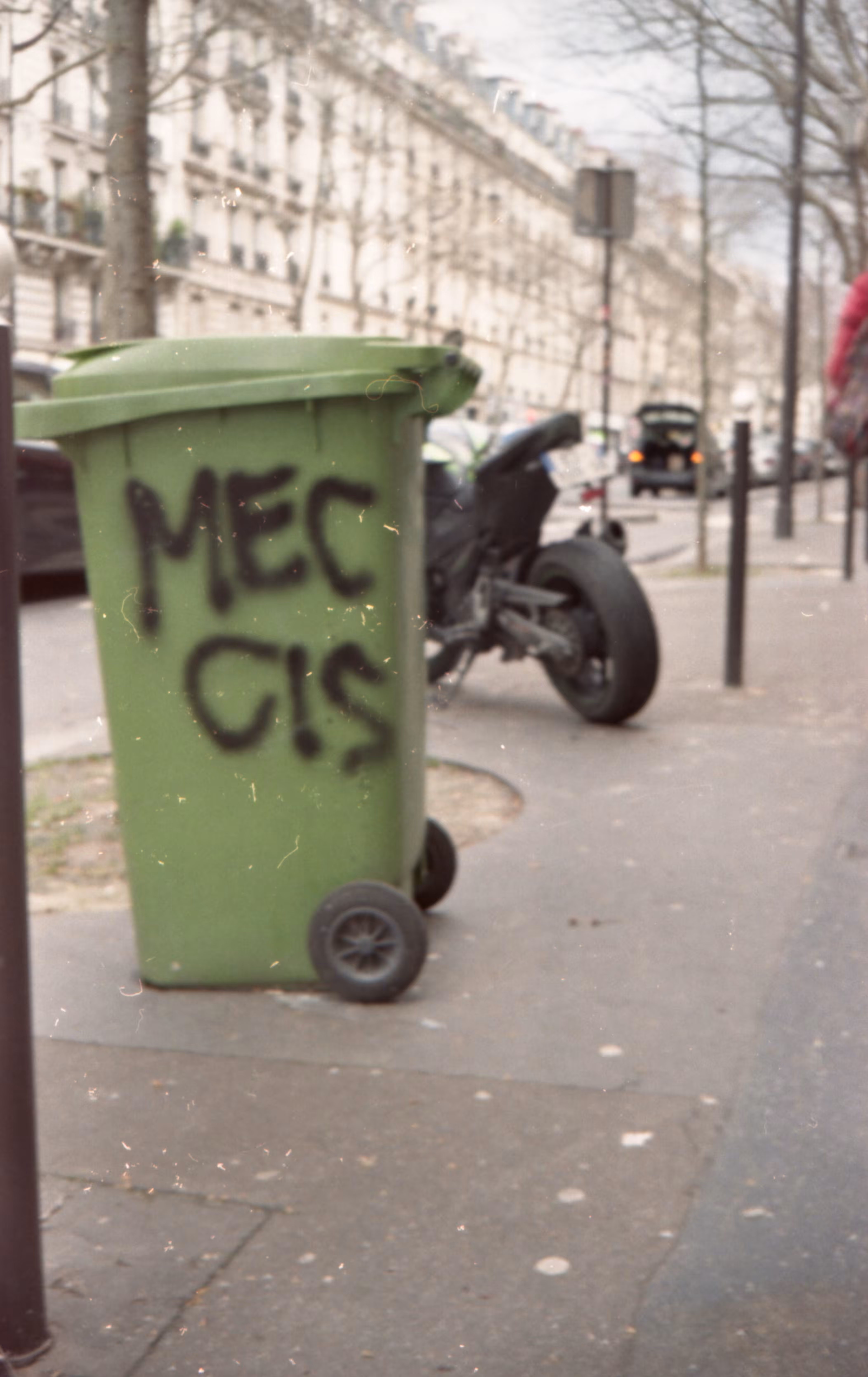 Paris Film Photography: mec cis