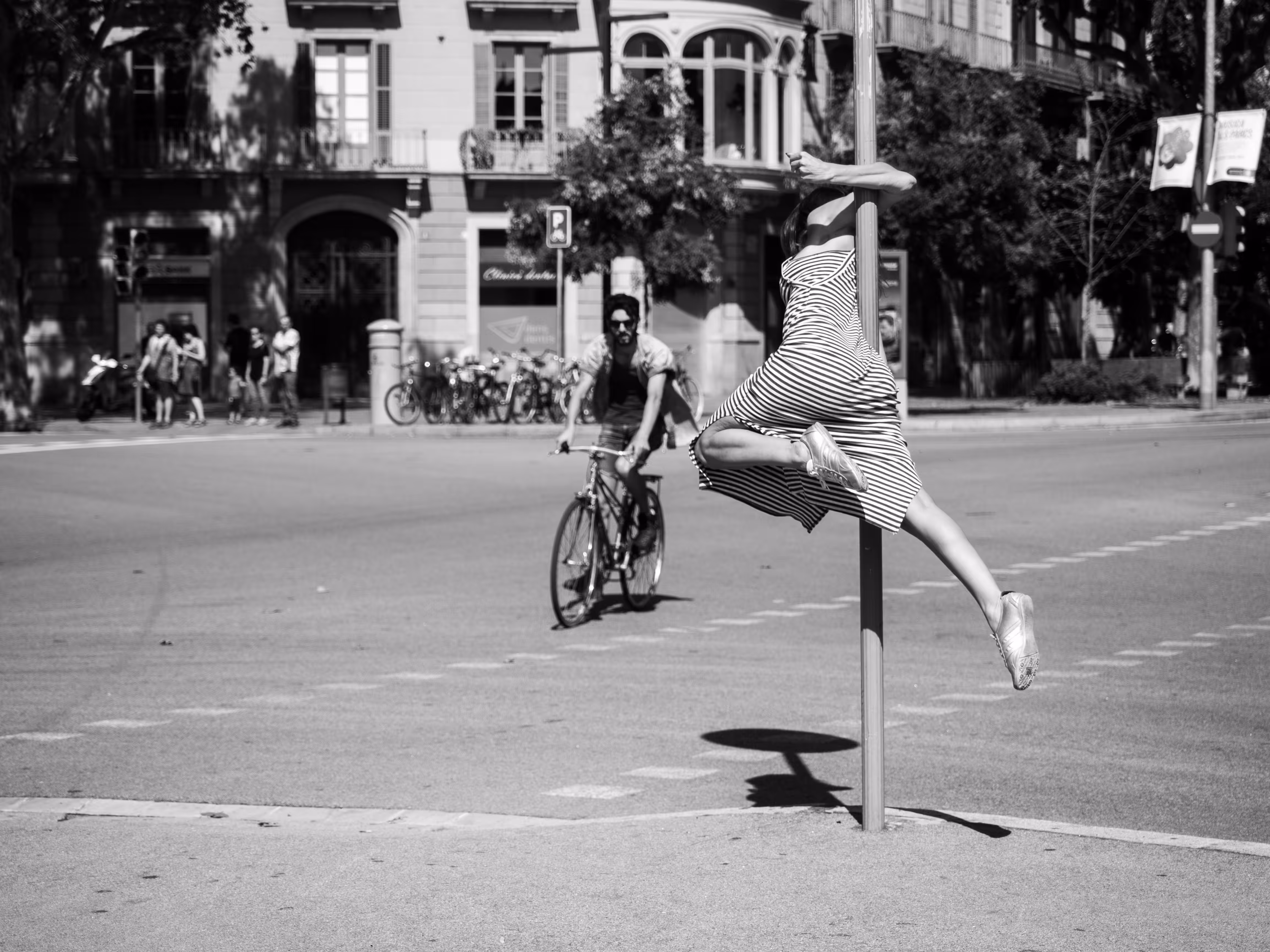 Sudden pole dancing