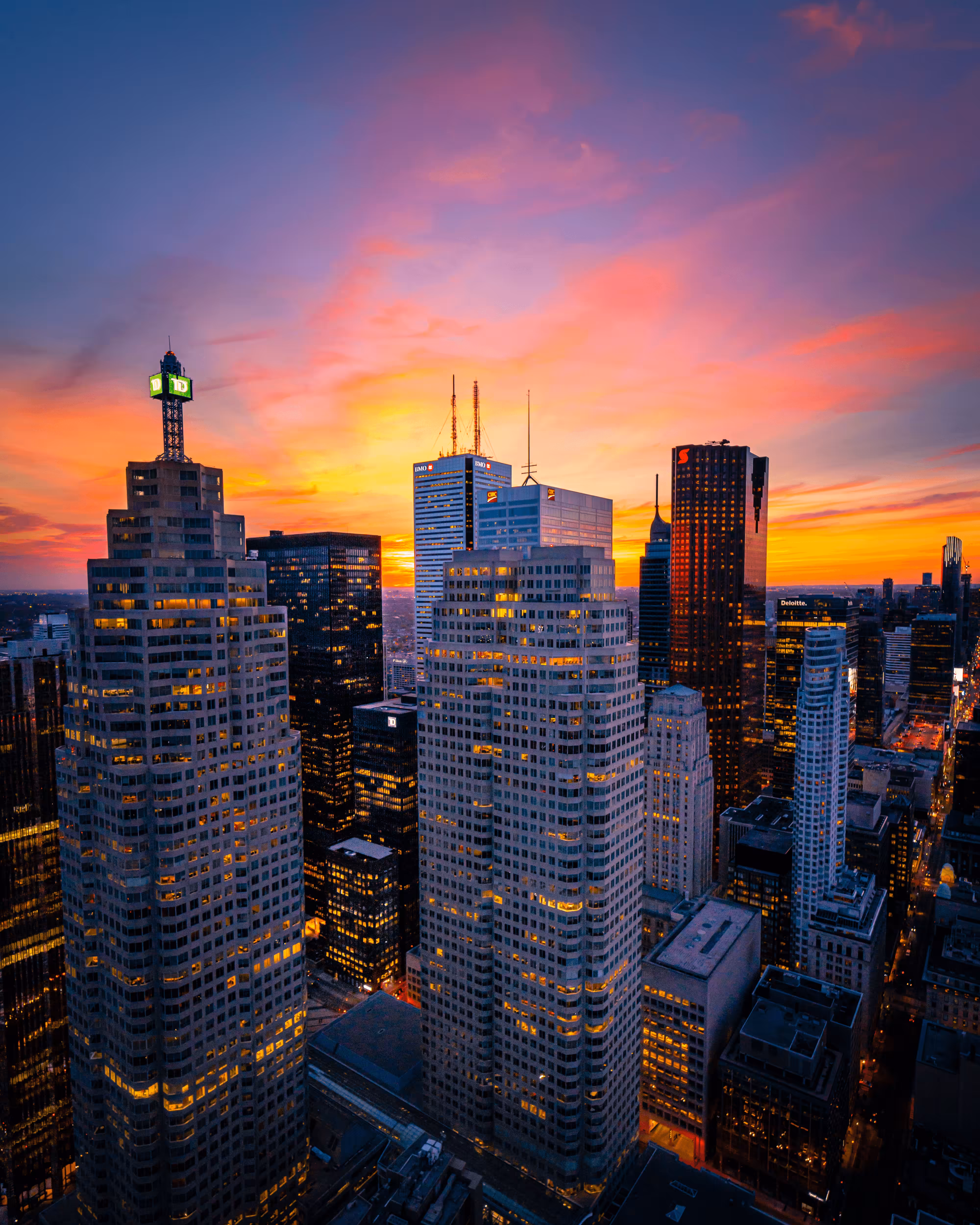 #002 Toronto 1000