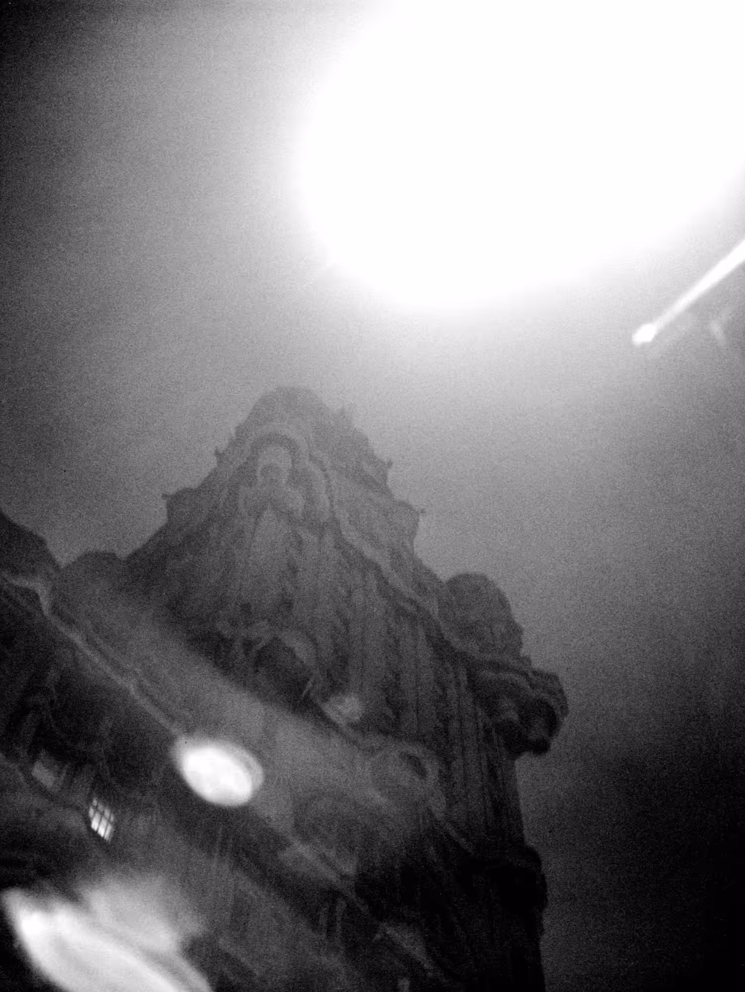 DARK PALACE