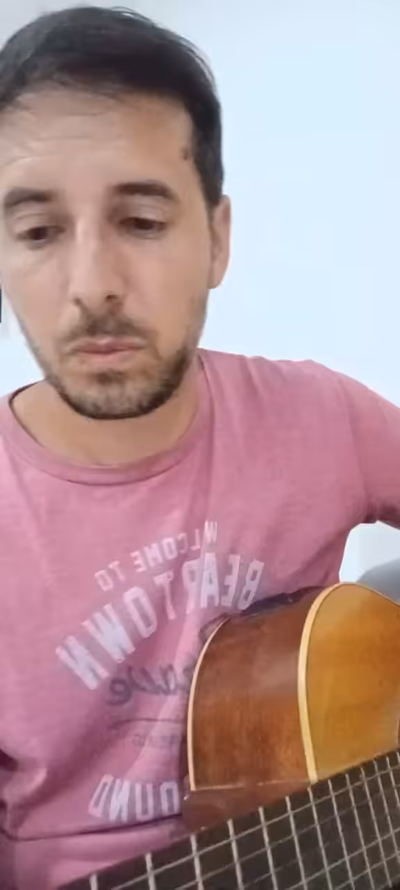 MIKA DAILY MICRO SONGS (MDMS): MDMS #321 - MANCO COMO BEETHOVEN - 🥸
