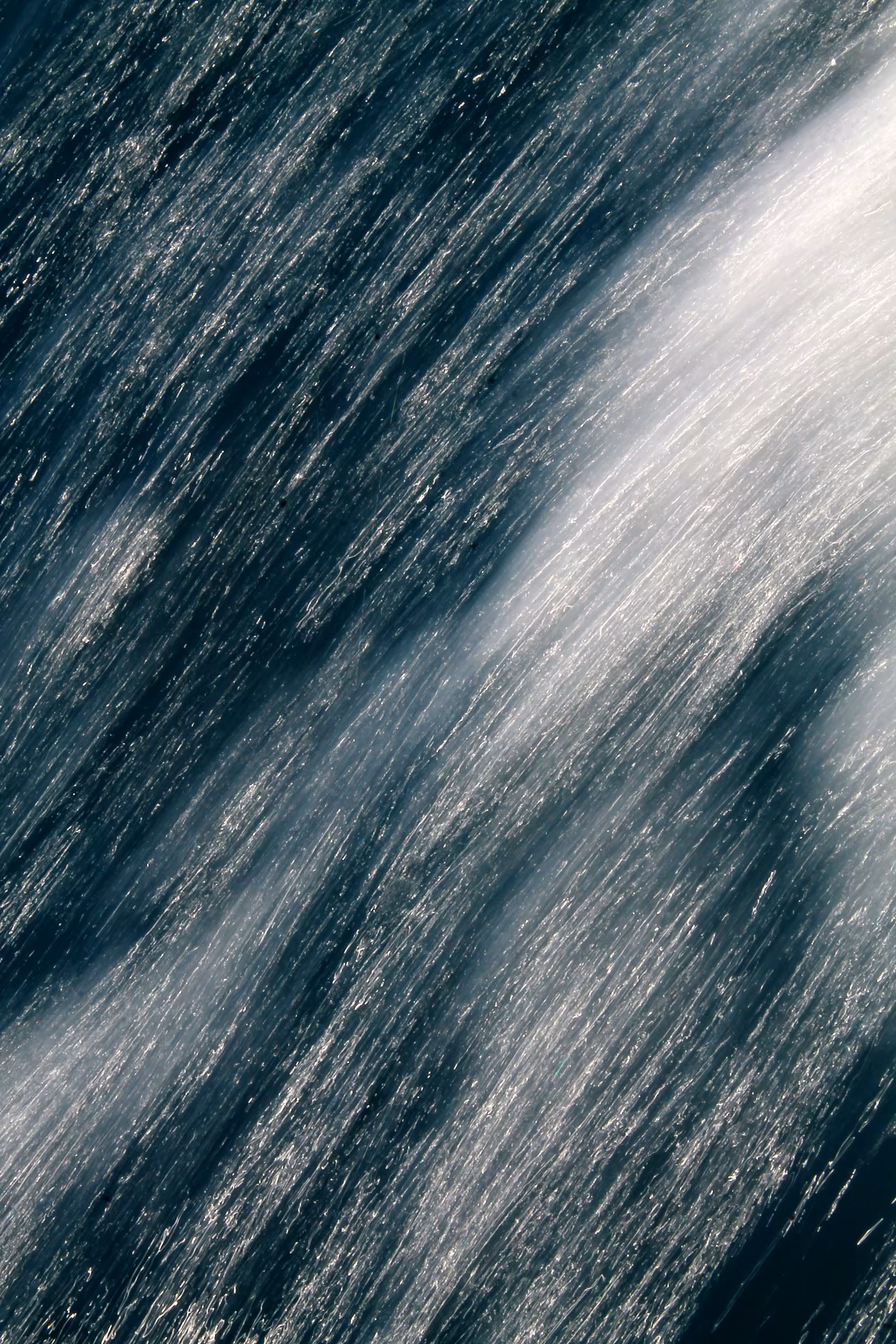 Liquid Weave