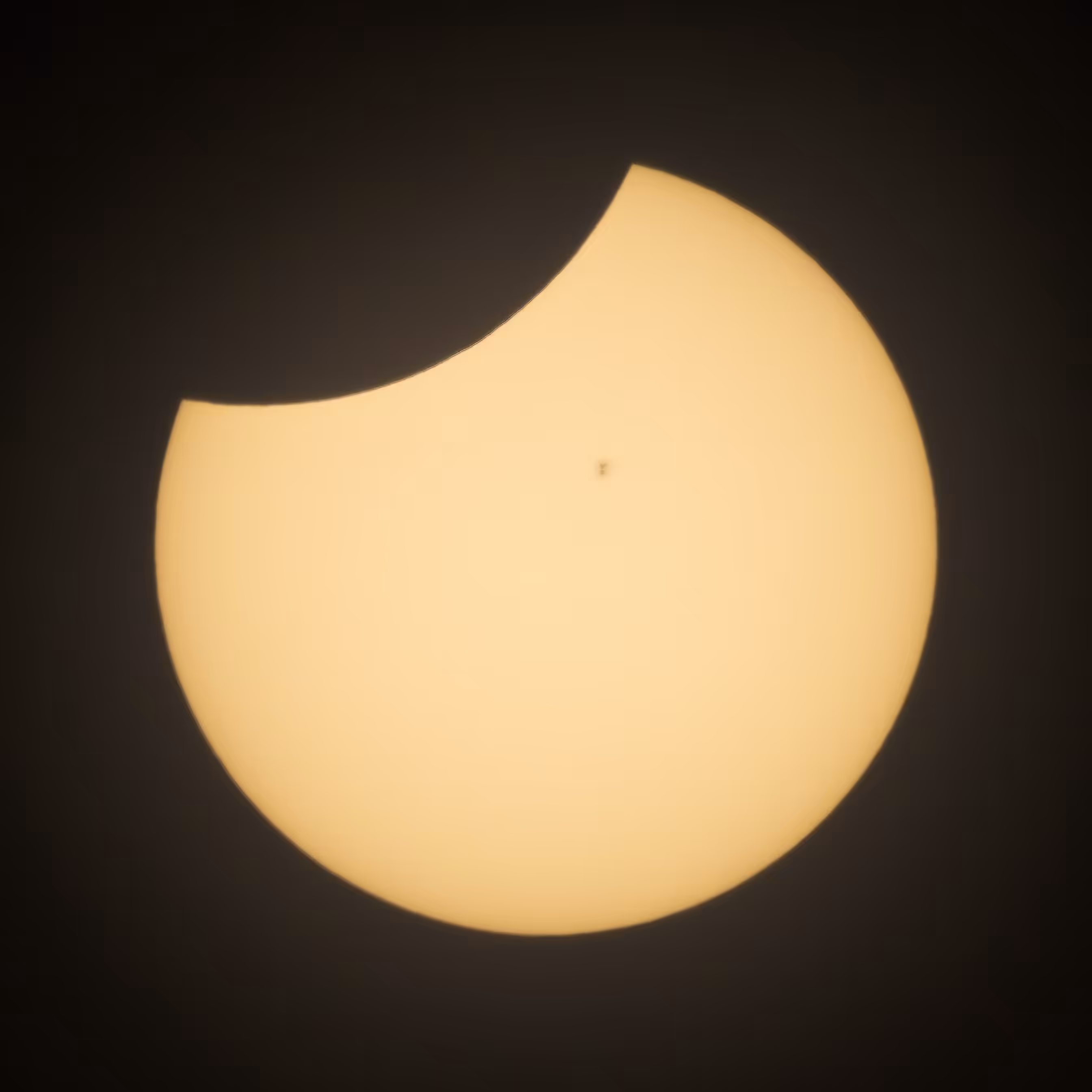 MOON:BEAM 0659