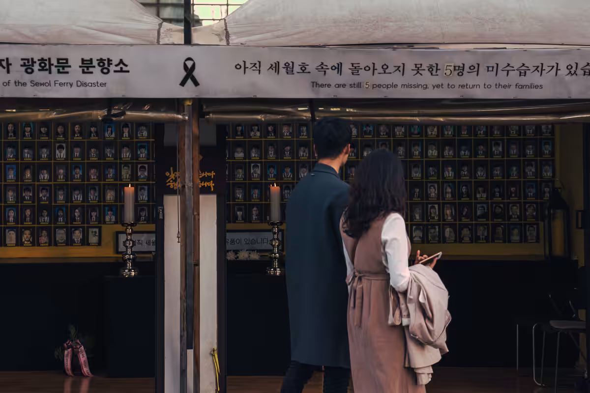 Sewol ferry disaster memorial alter