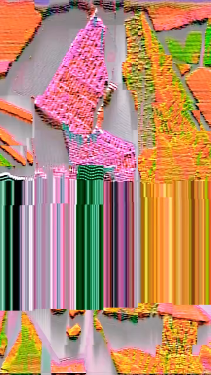 S̸̥̓͜m̶̳̪͋͝o̴͈t̷͉̦h̷e̶̔́r̴̅̑