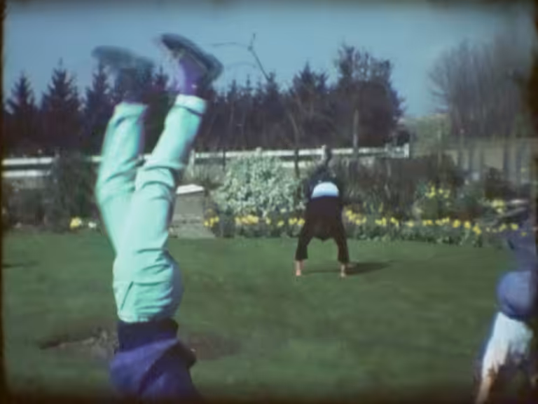 HandStand