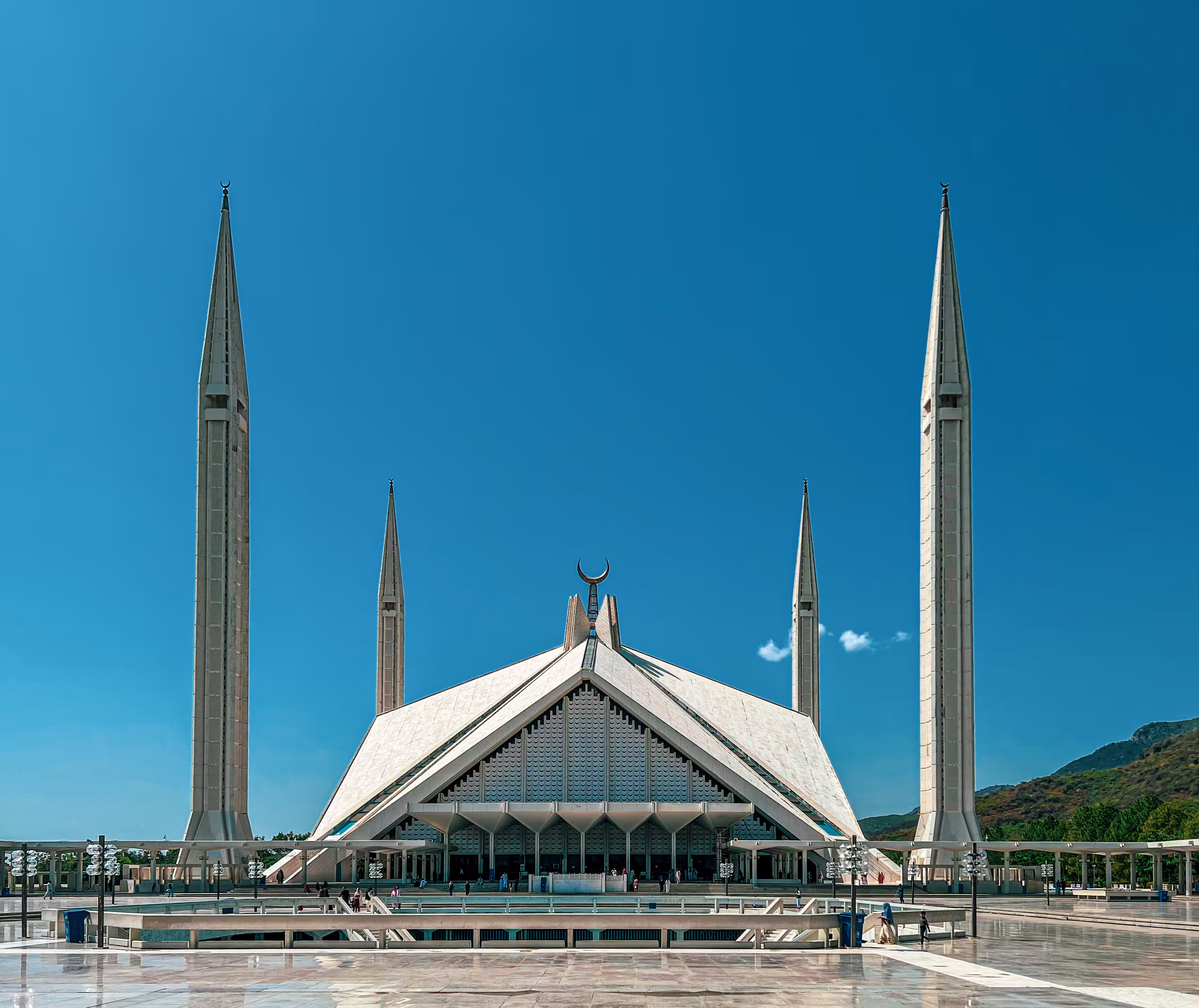 Magnificent Pakistan. ❤️: Faisal Mosque Pakistan. 🇵🇰🕌❤️