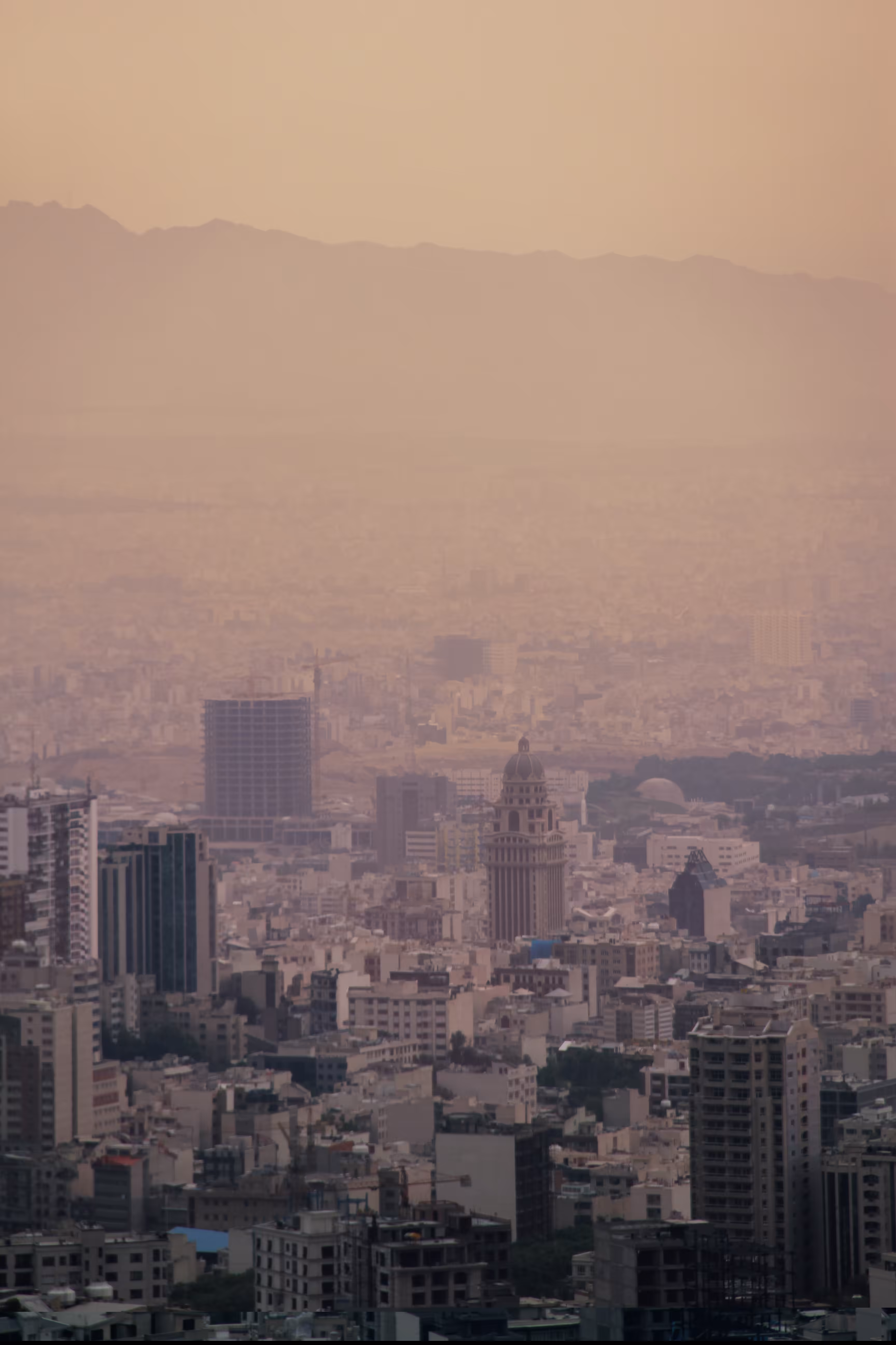 Tehran, Reframed: Fragments of Tehran, Between Chaos and Stillness