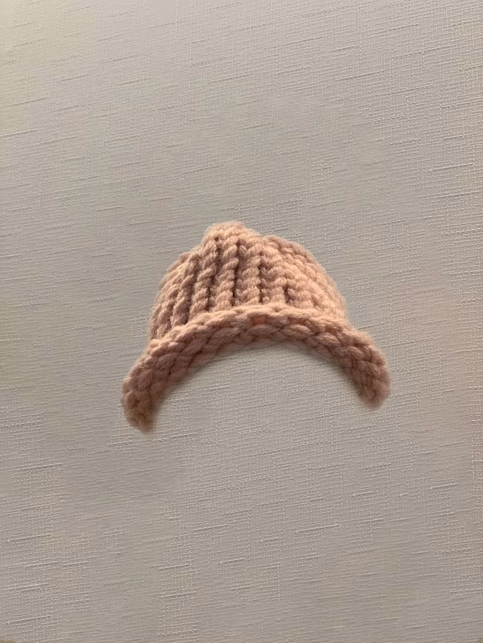 Achi's wif hat