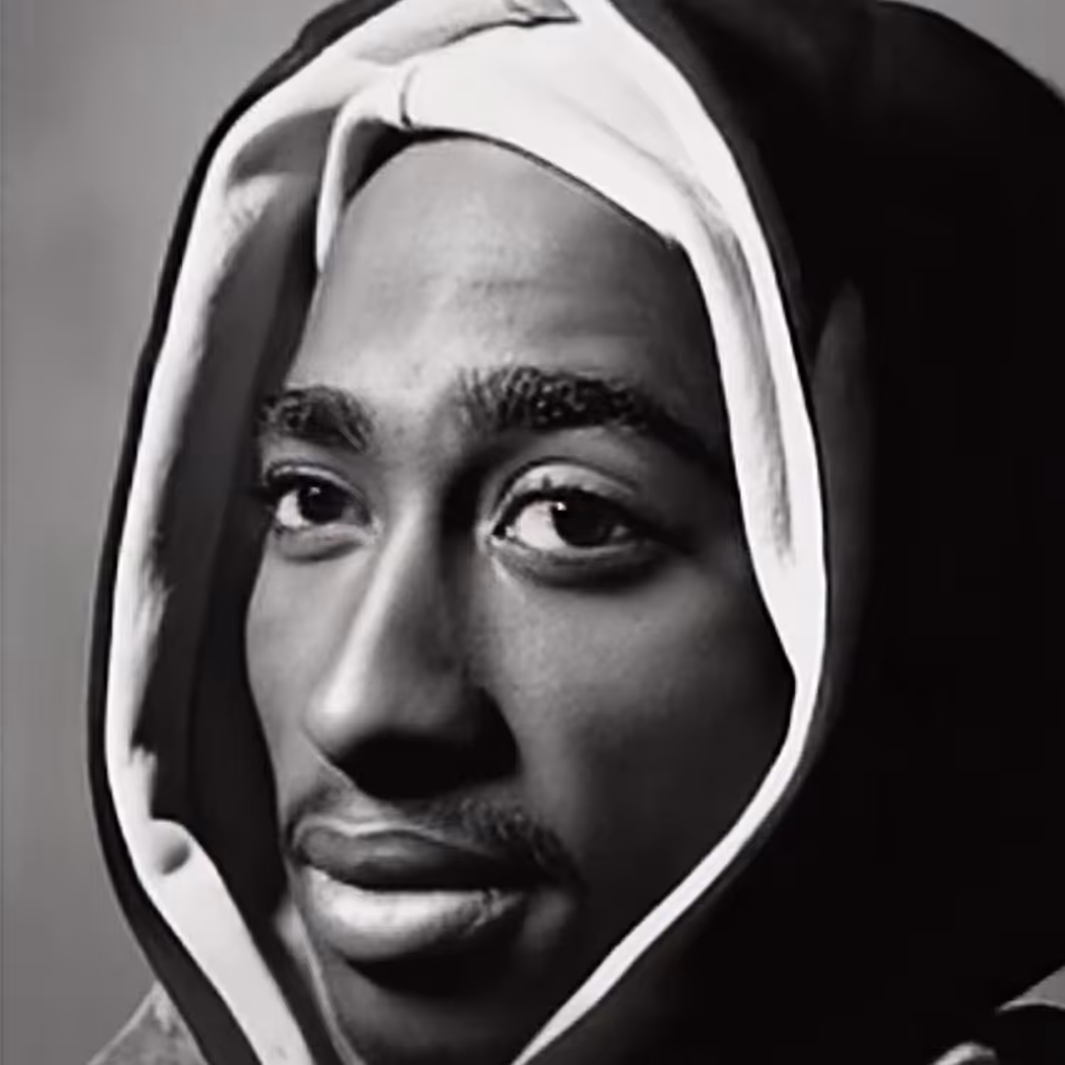 Live Portrait of 2Pac