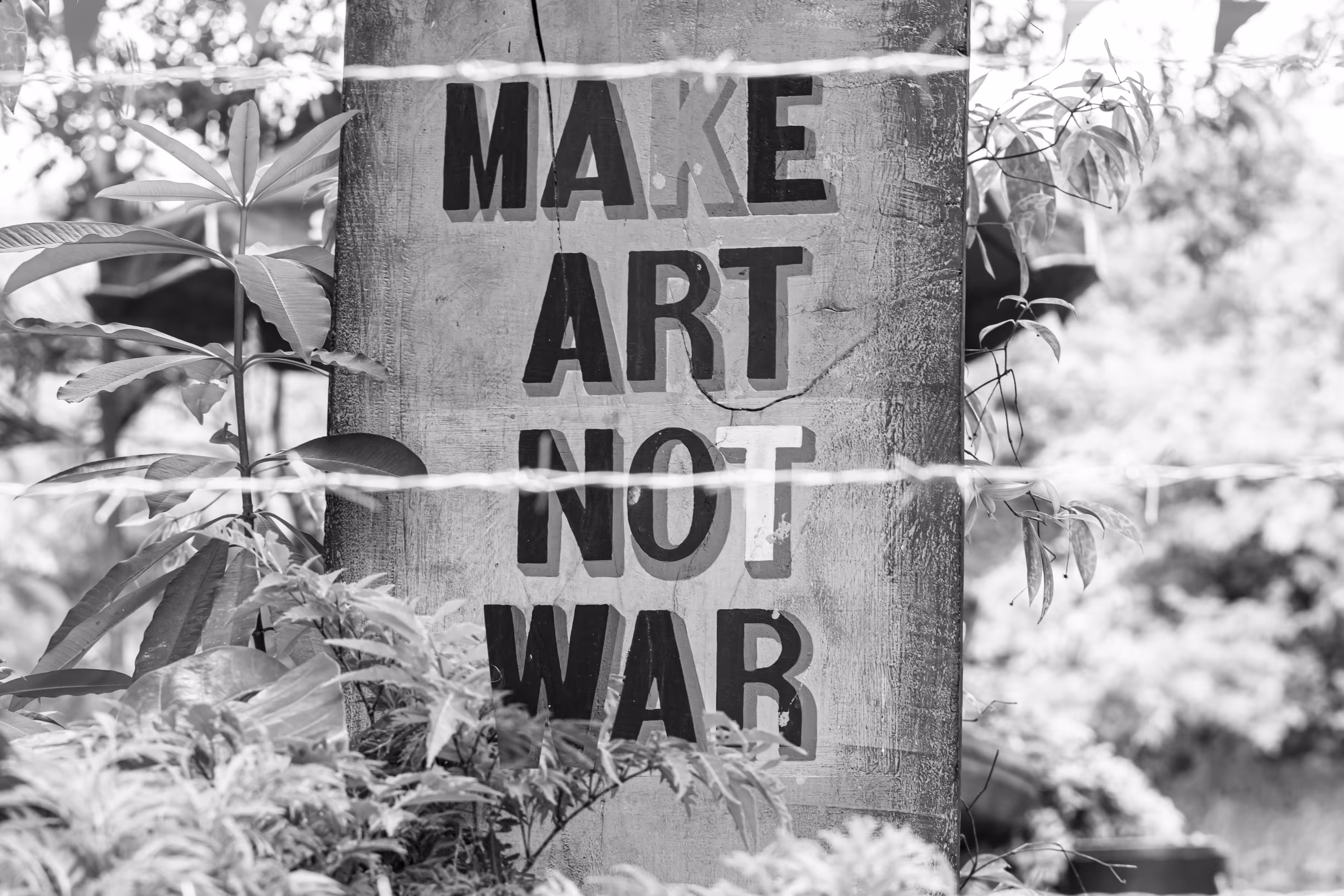 Make art not war