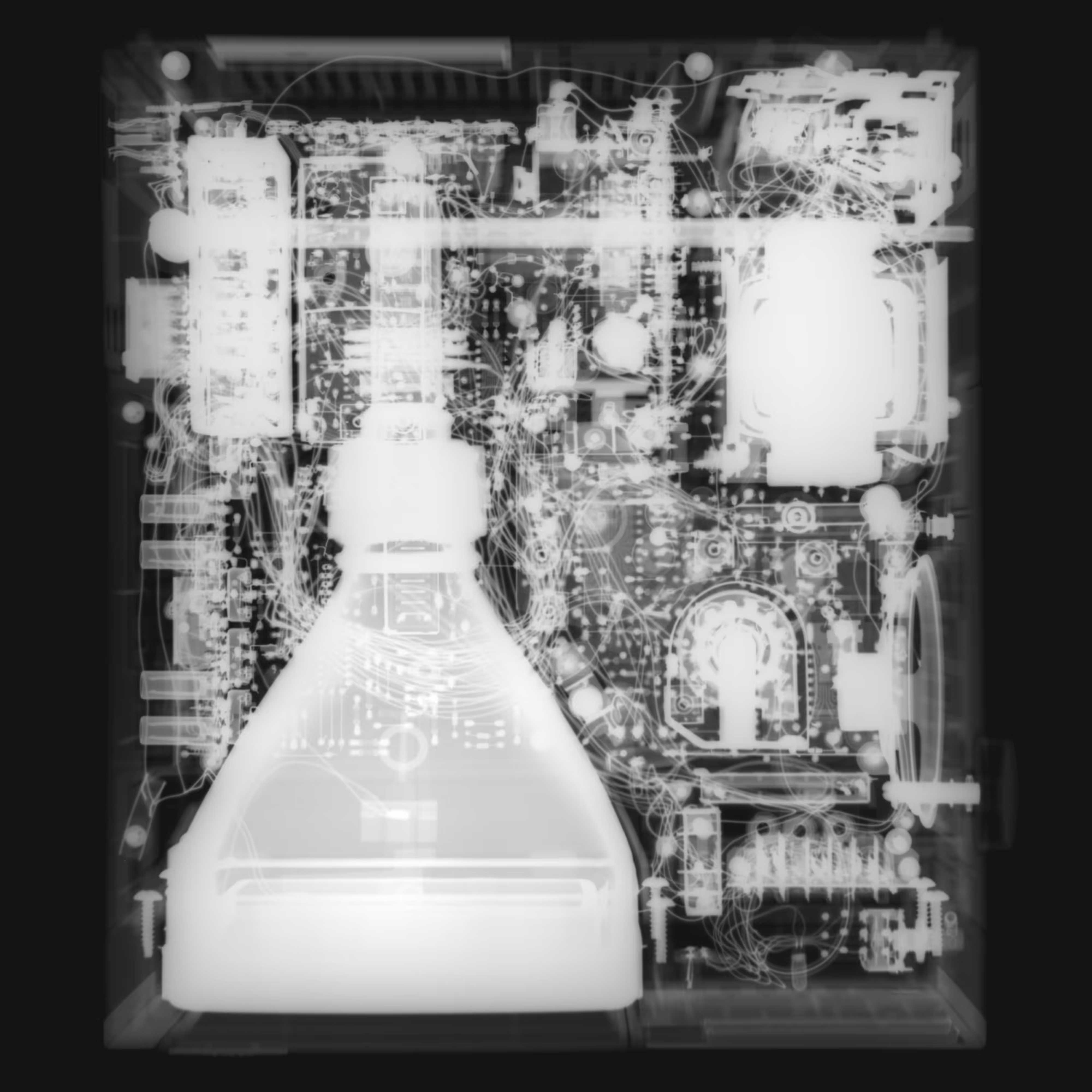 JVC Colour TV (1980) X-ray