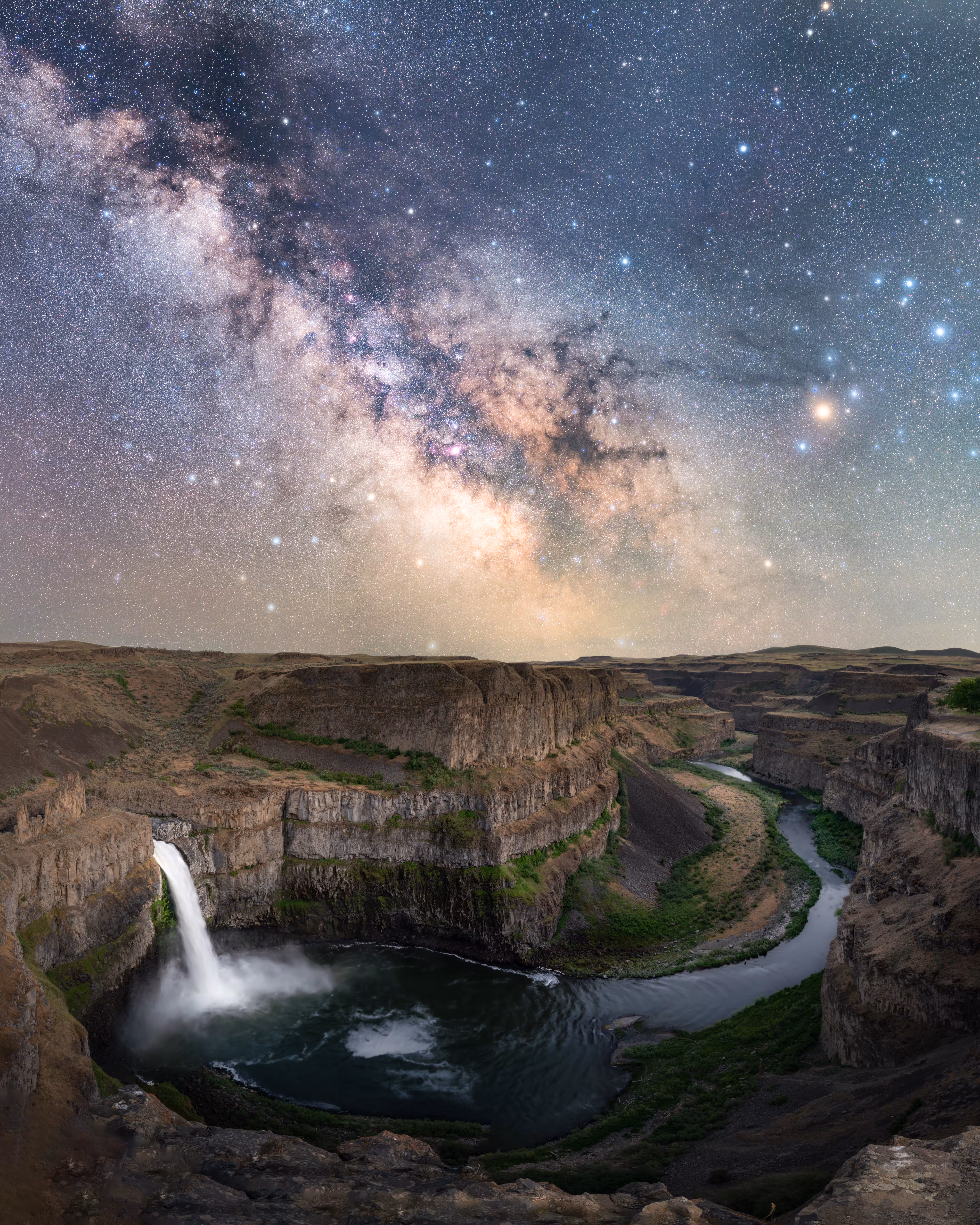 Palouse Falls Milky Way