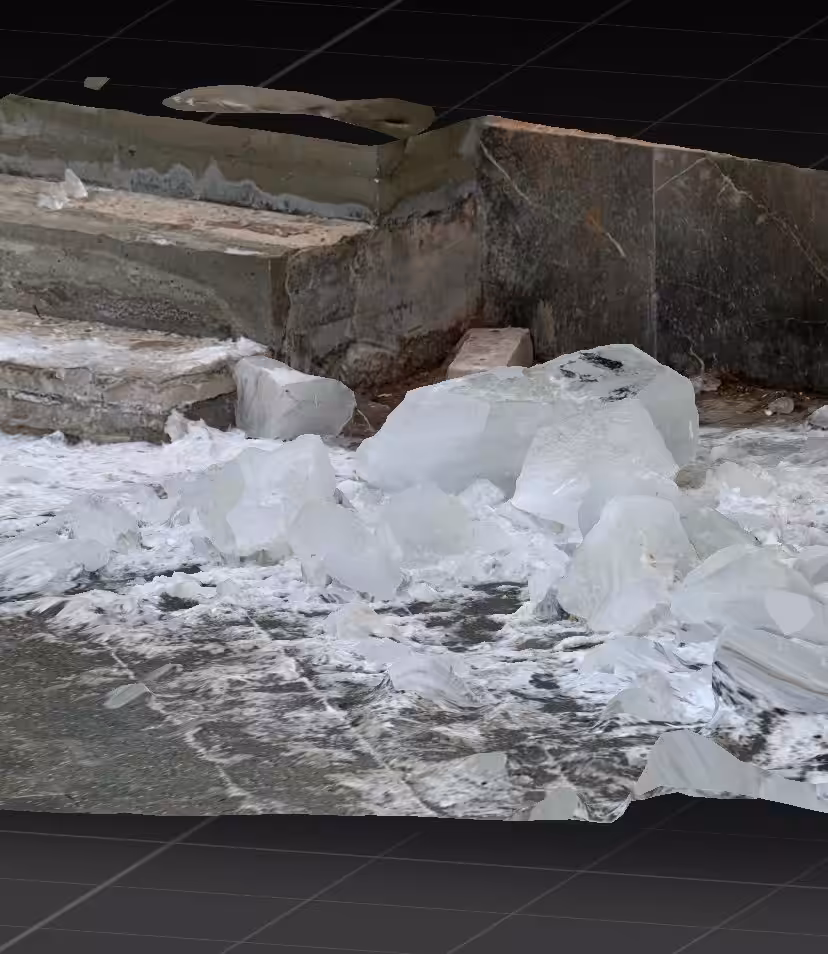 Feel the Russian winter 8 / Pieces of ice
