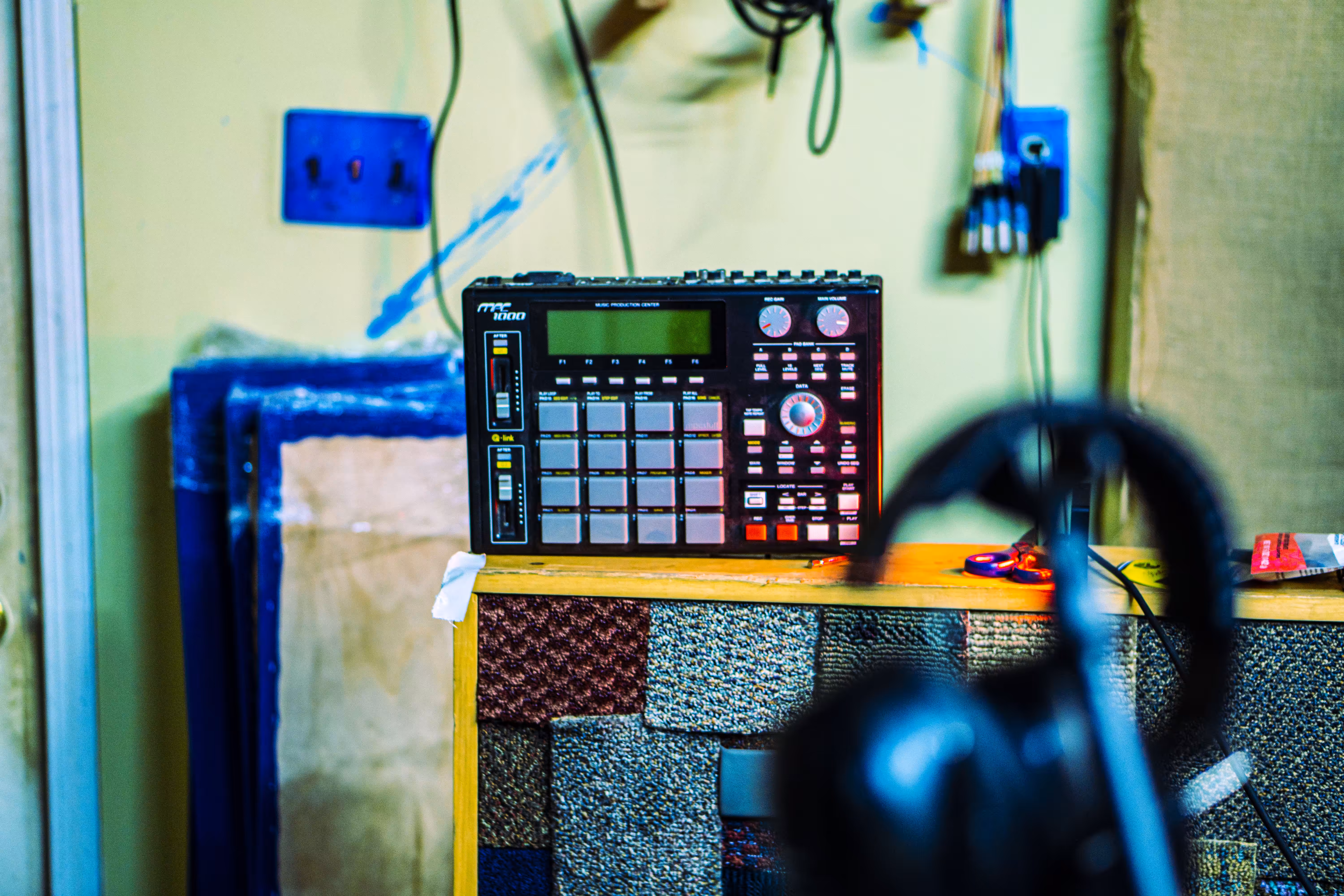 Studio: Room