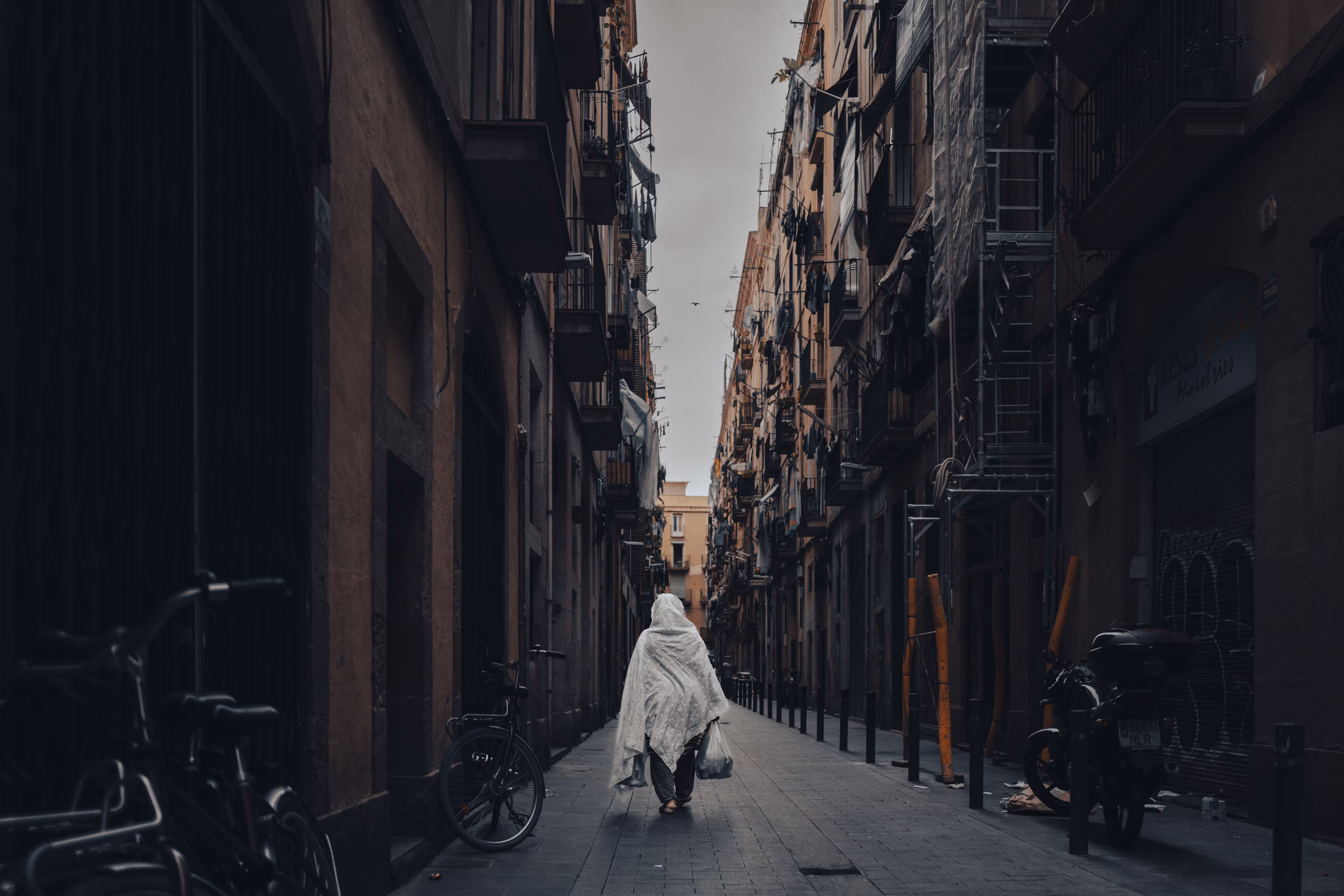 Eloquent Silence: Cut the Alley