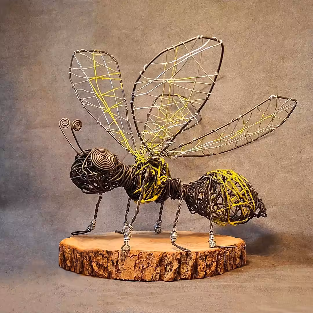 Wire bee