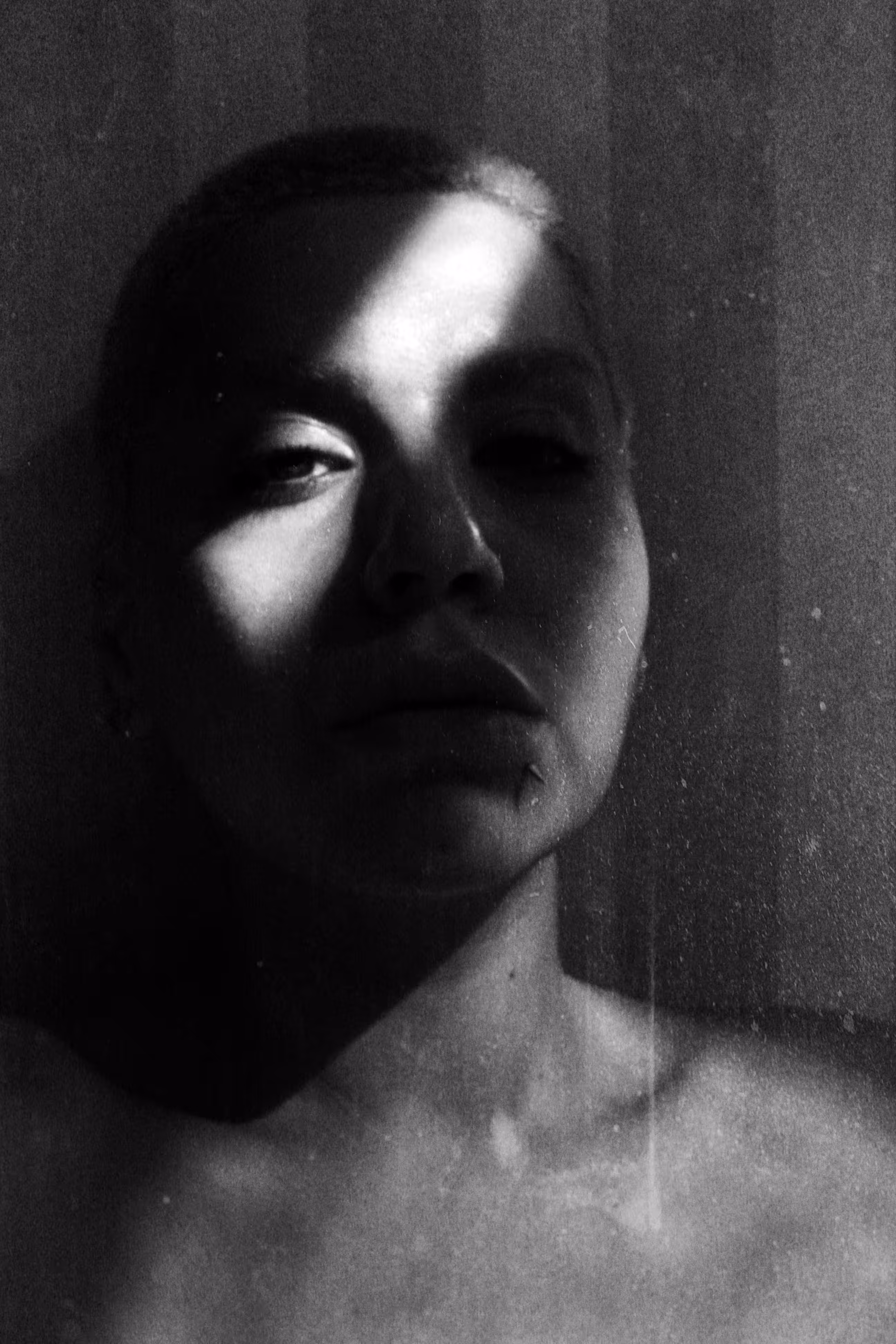  The Light Fades
