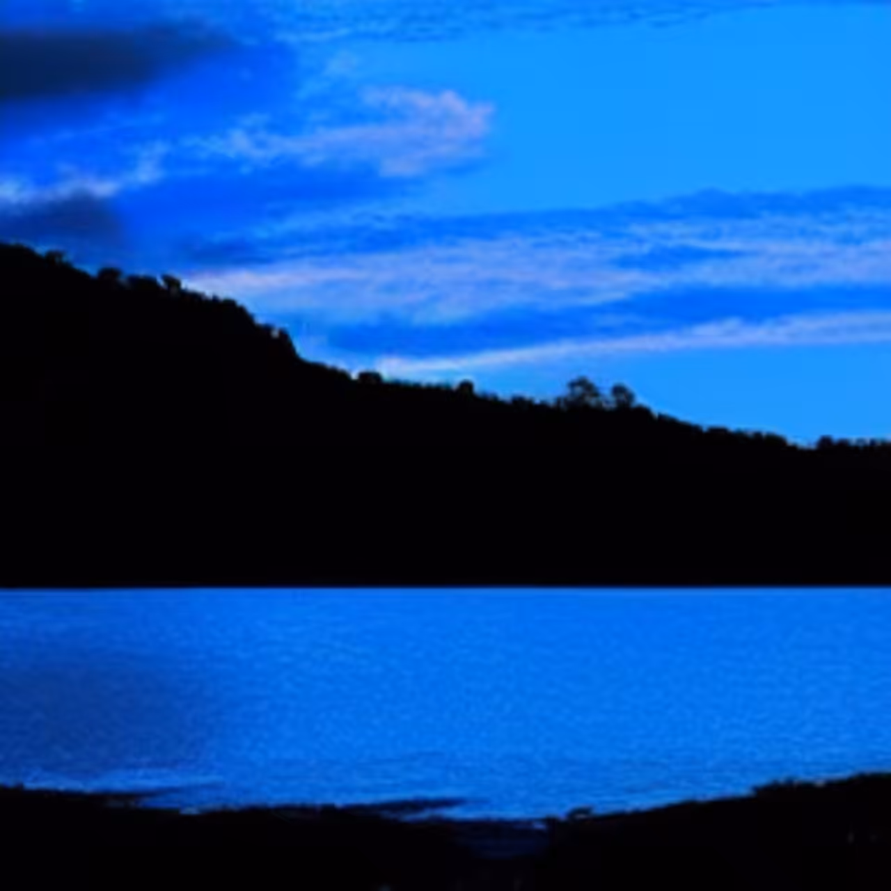 BLUE