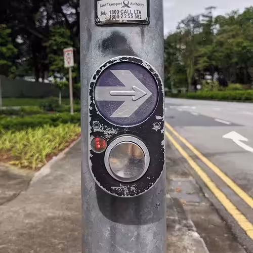 Dari Kiri, Cepat Jalan