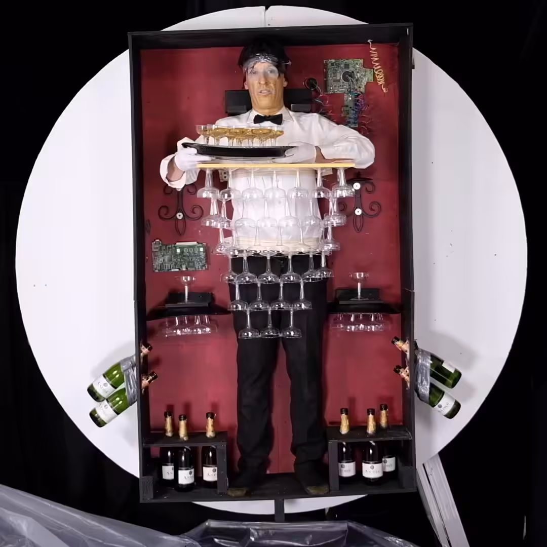 Inverted Champagne Supernova Fountain