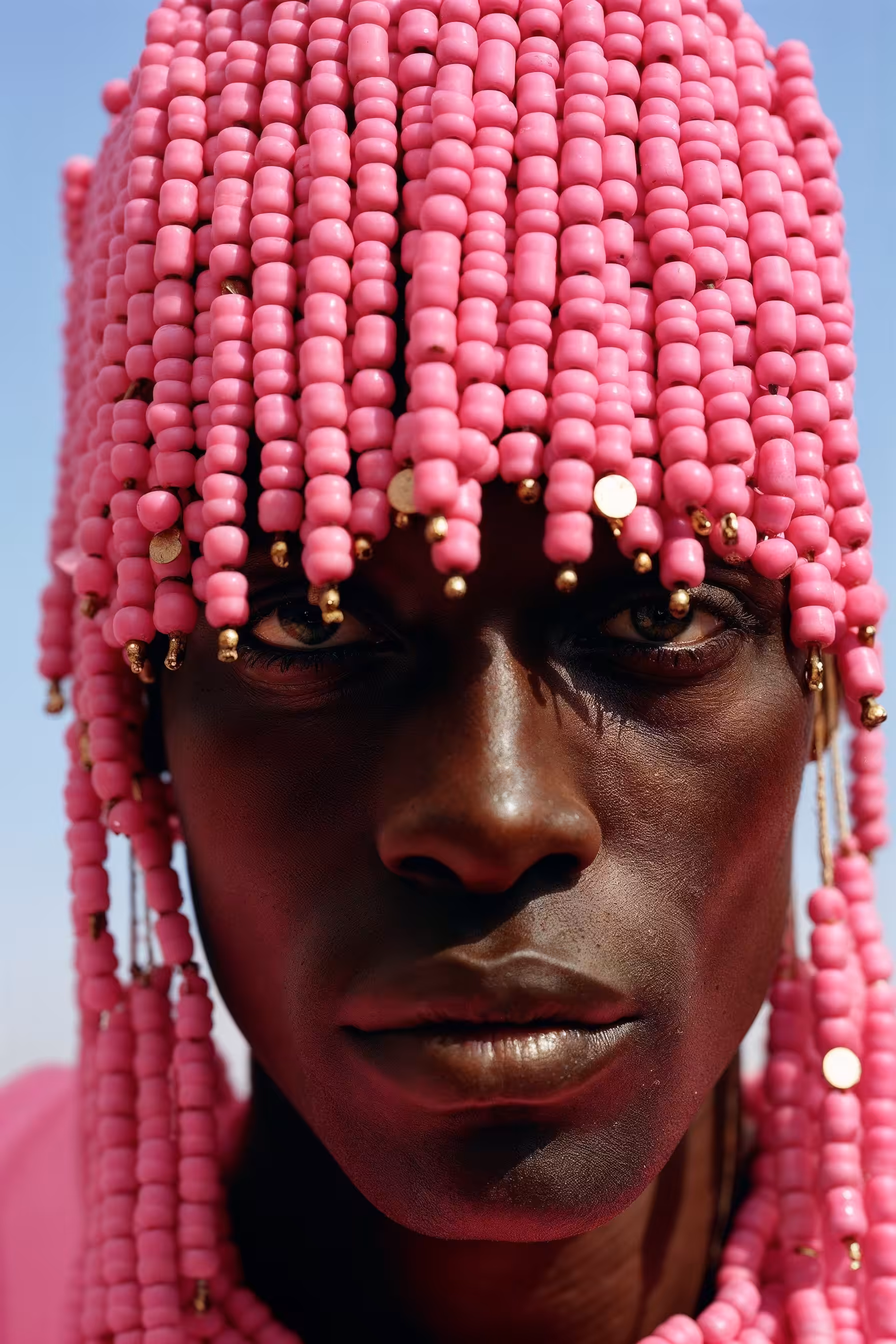 man wey wear bead