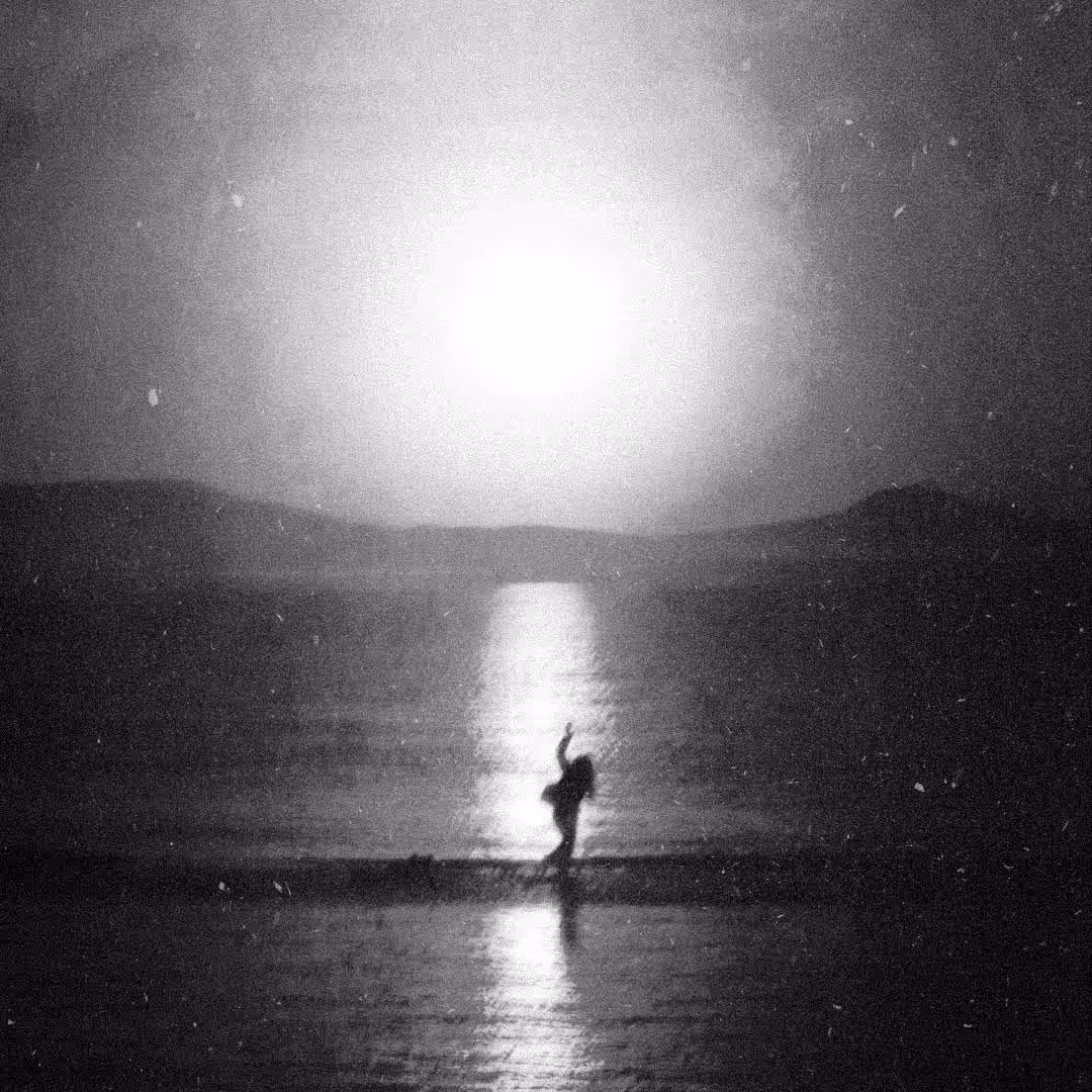 Nocturne Glow