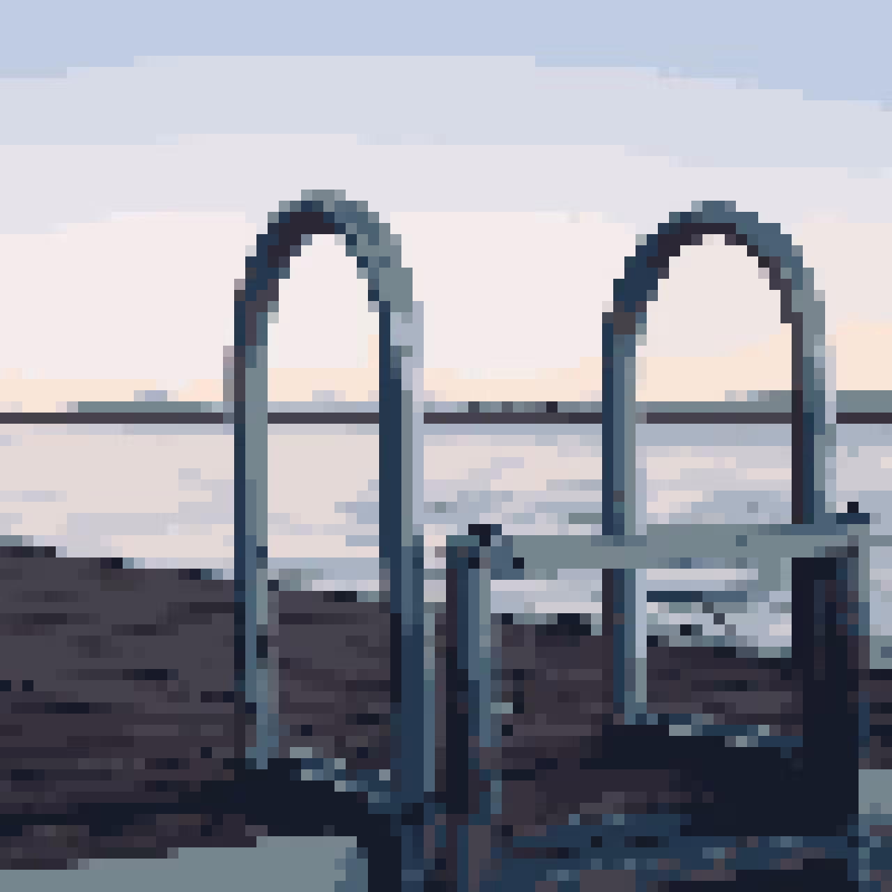 low-fidelity: lo-fi 070